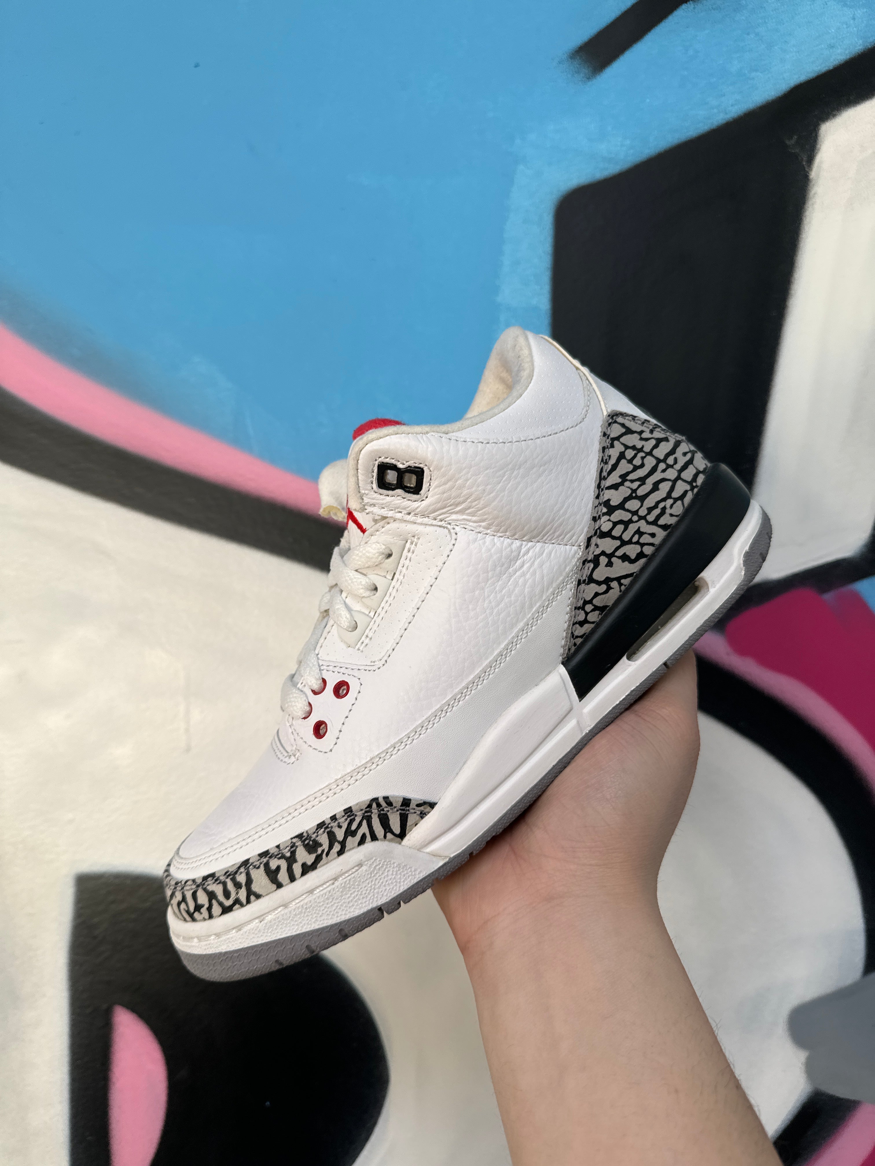 Jordan 3 White Cement OG Sneakers