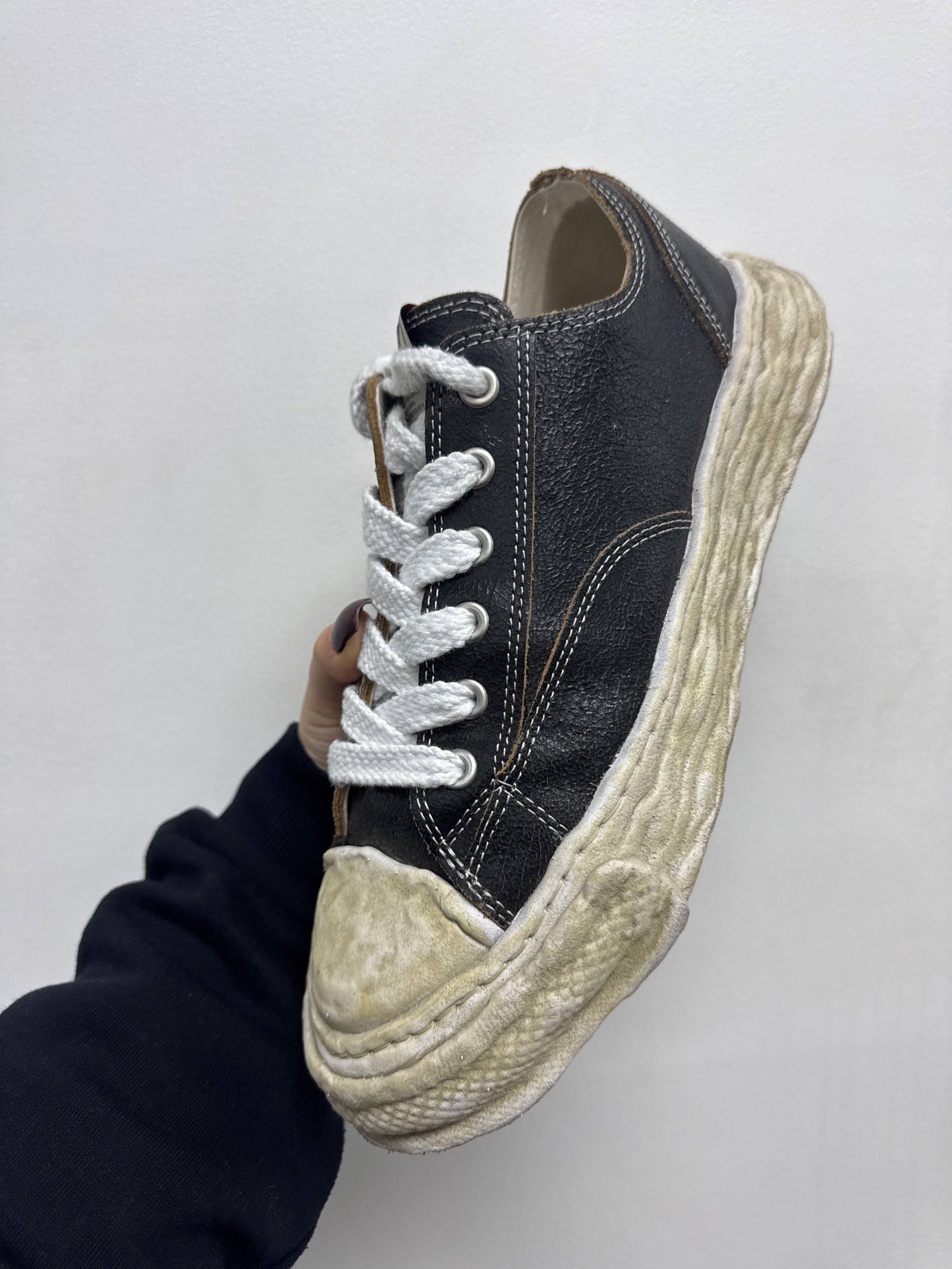 MMY Brown Crackle Sneakers