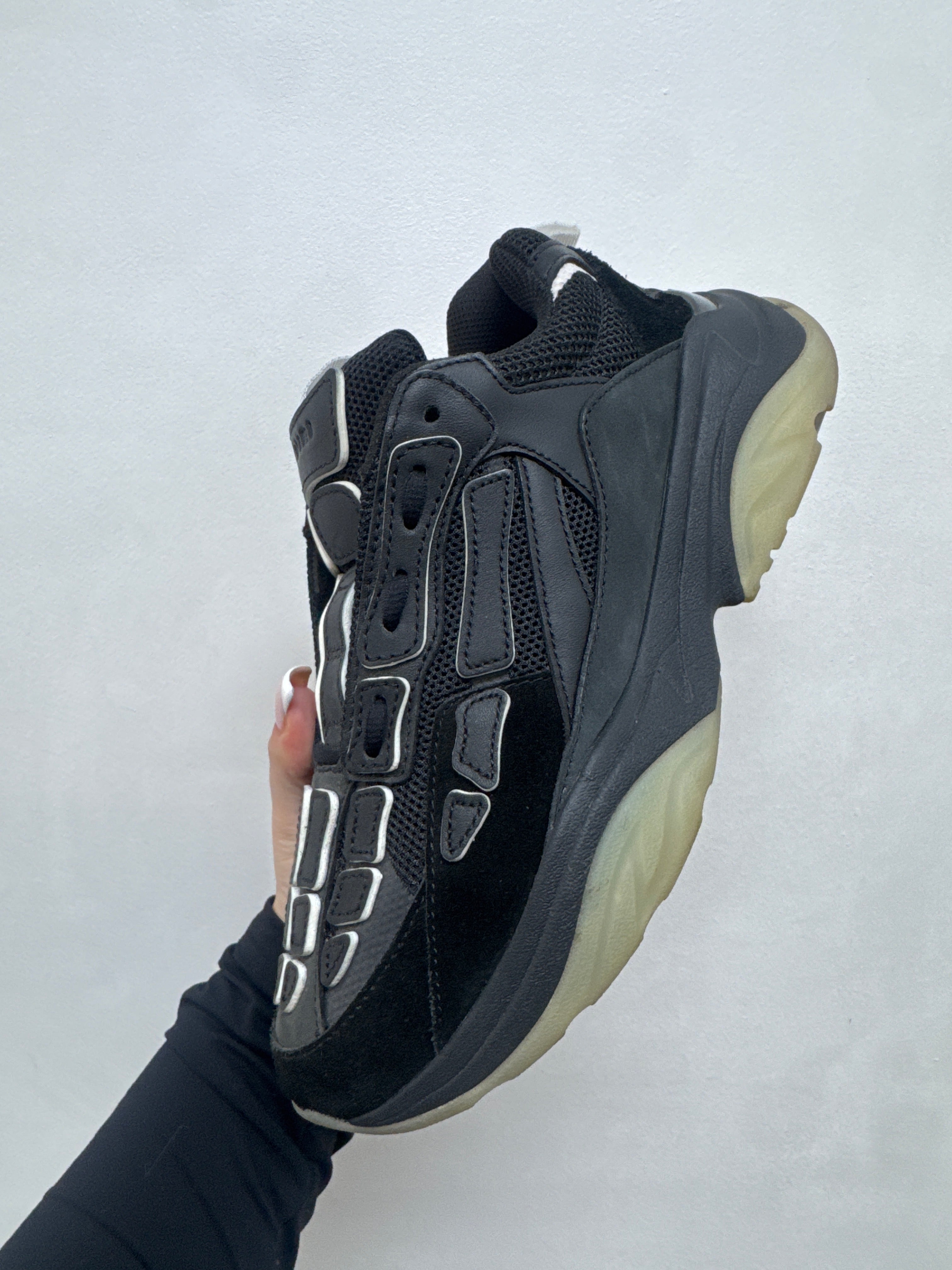 Amiri Black Skel Low Sneakers