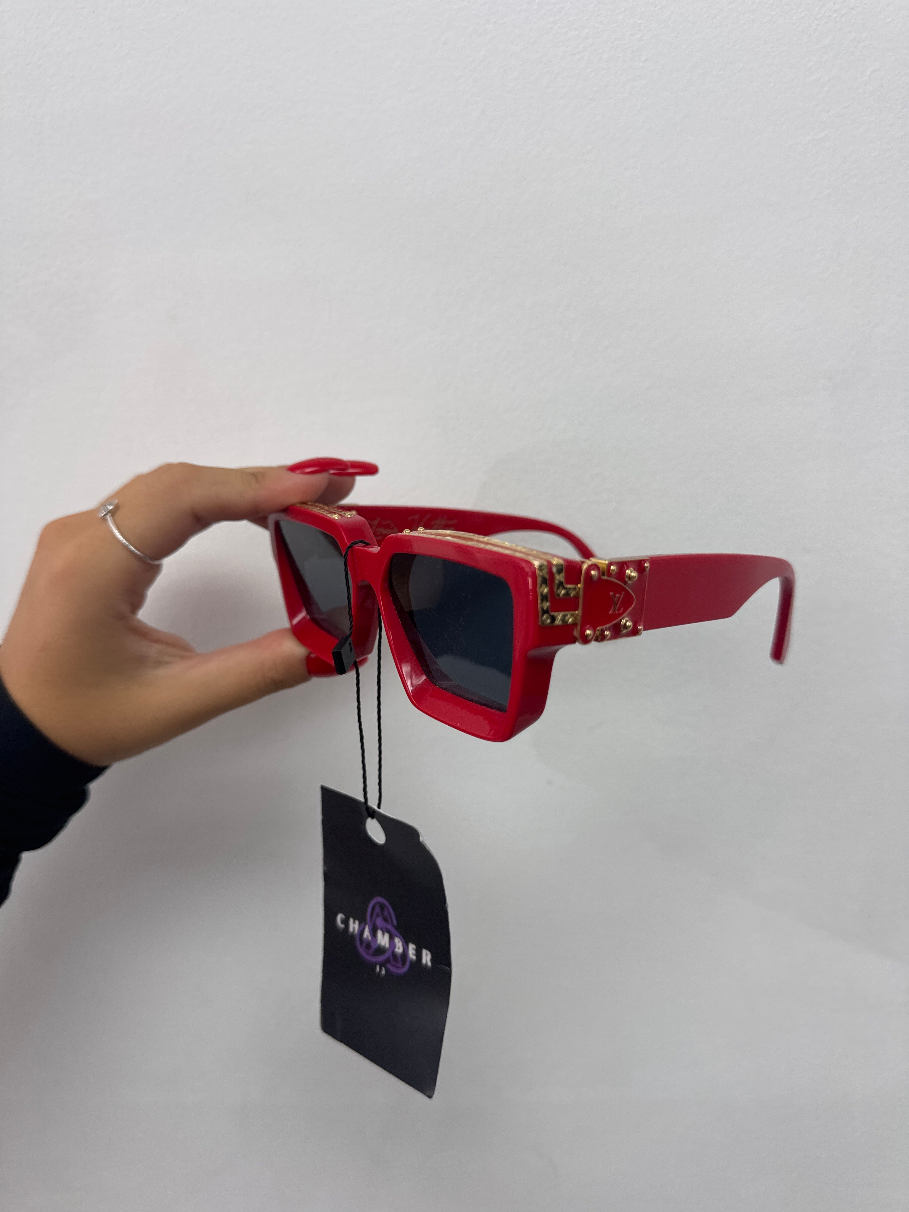 LV Millionaire Shades Red Gold Used OS N/A