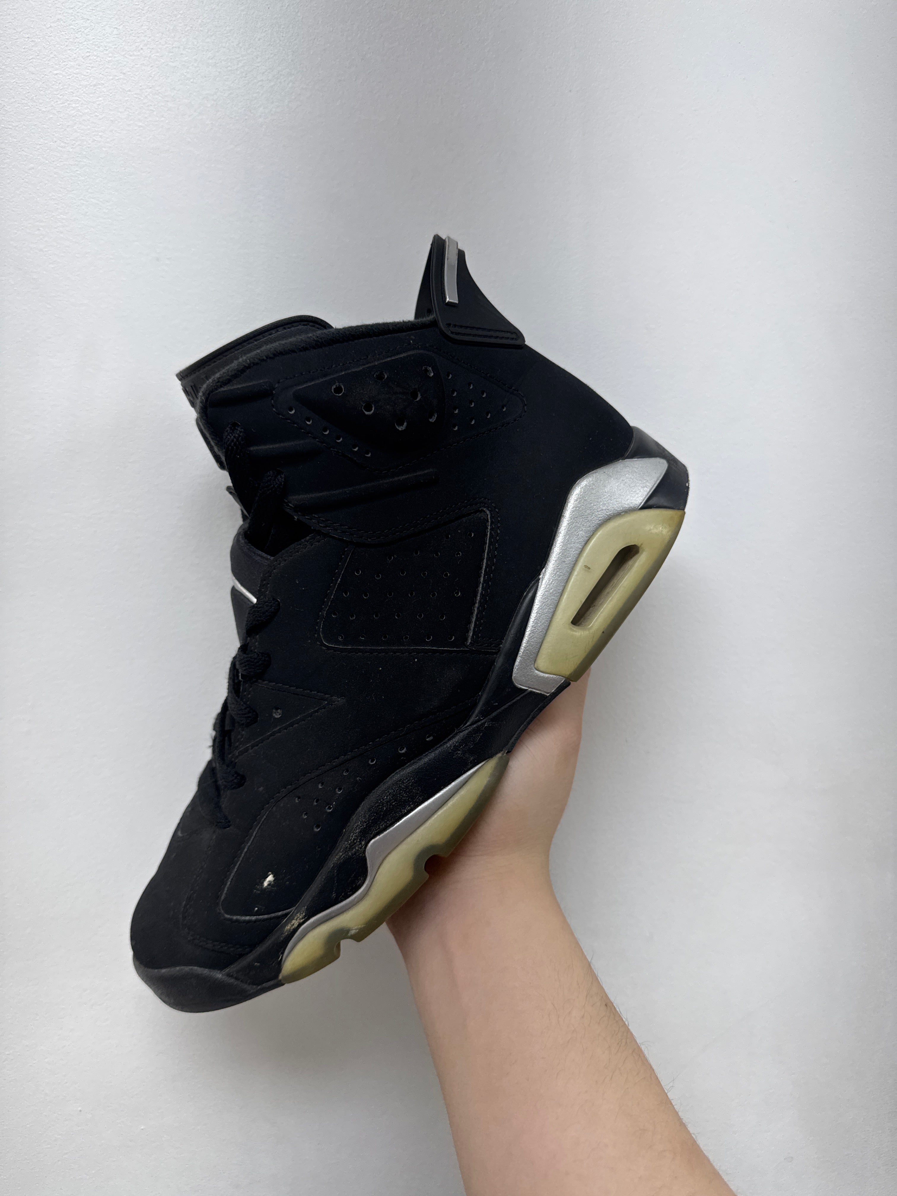 Jordan 6 Chrome Sneakers