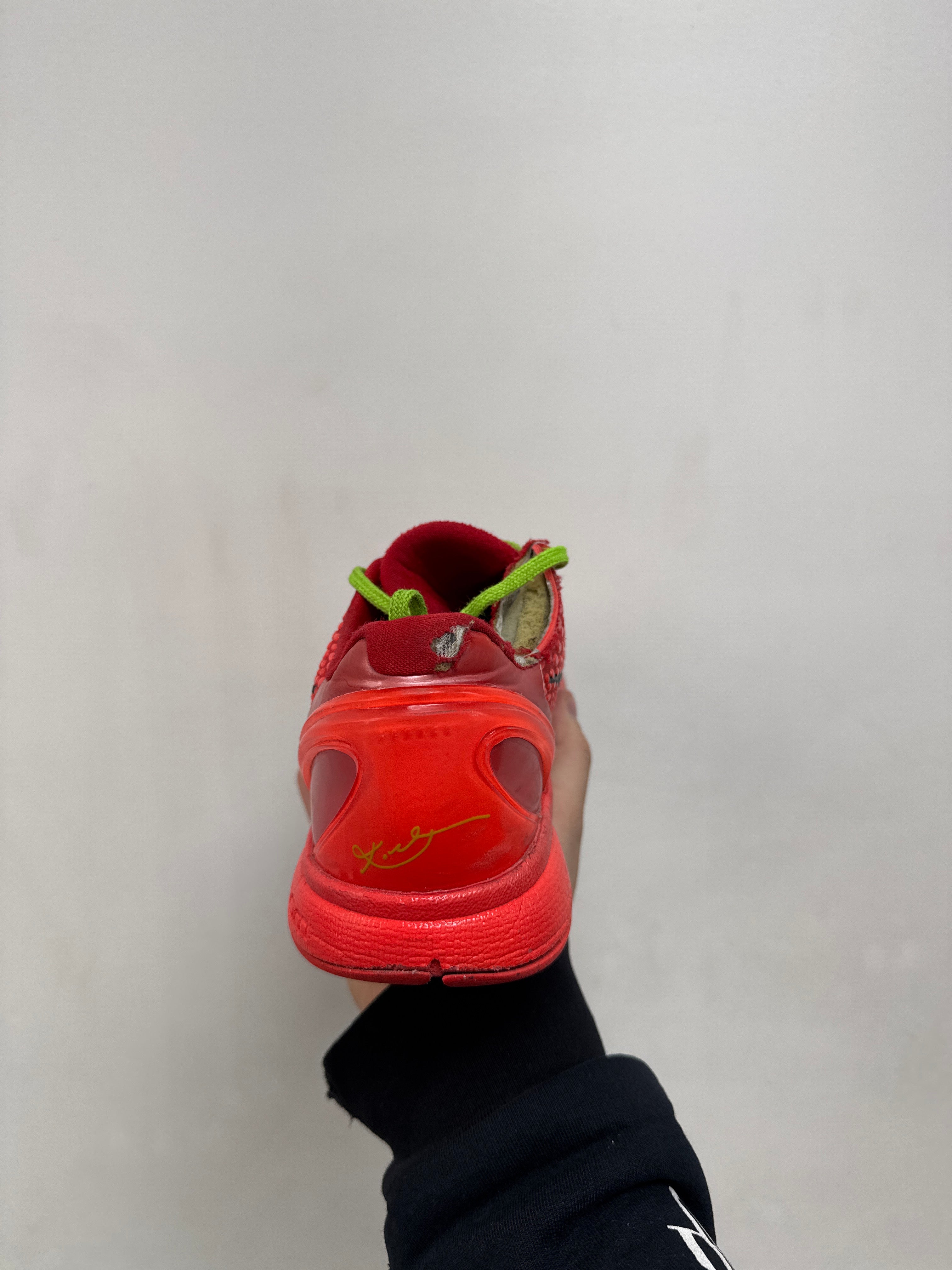 Nike Kobe 6 Reverse Grinch Sneakers