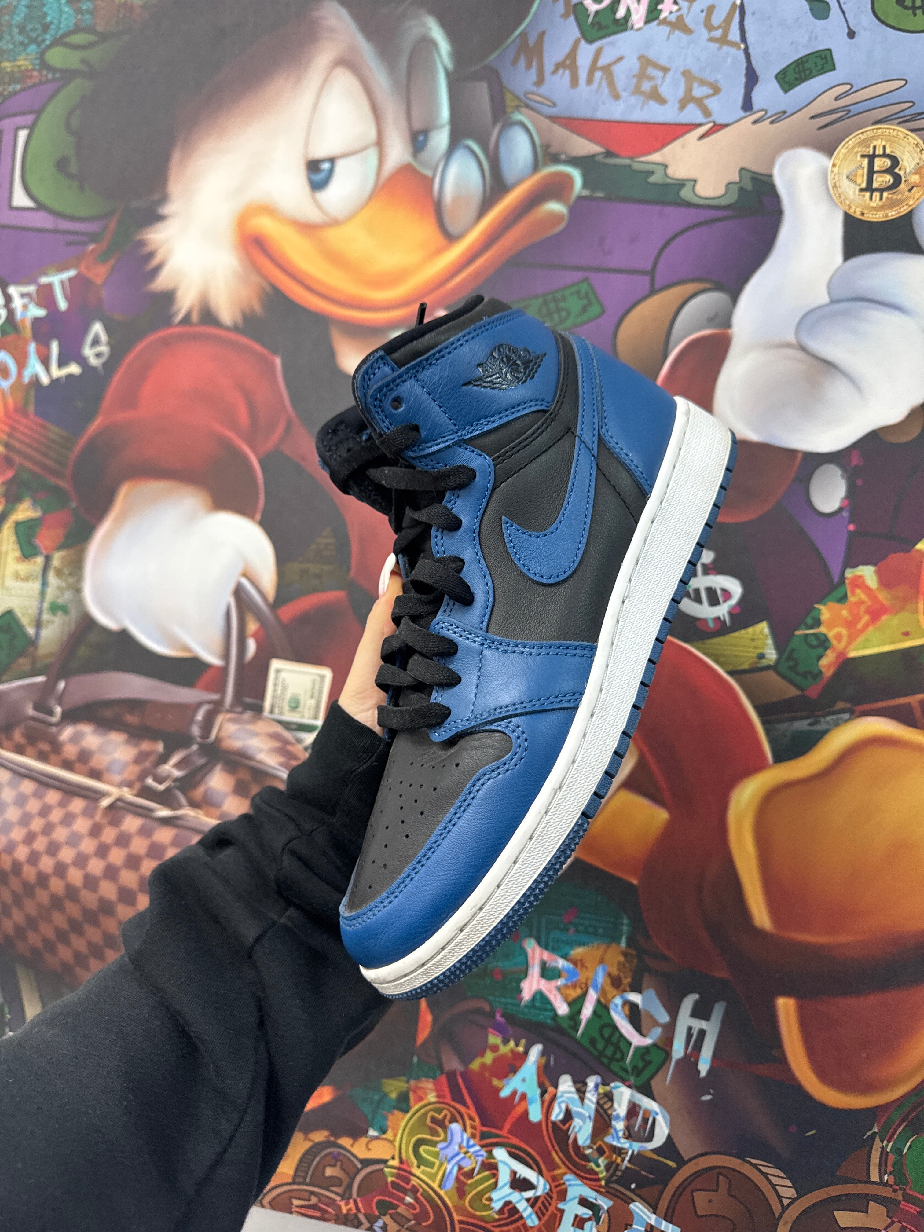 Jordan 1 Dark MarinaBlue Sneakers