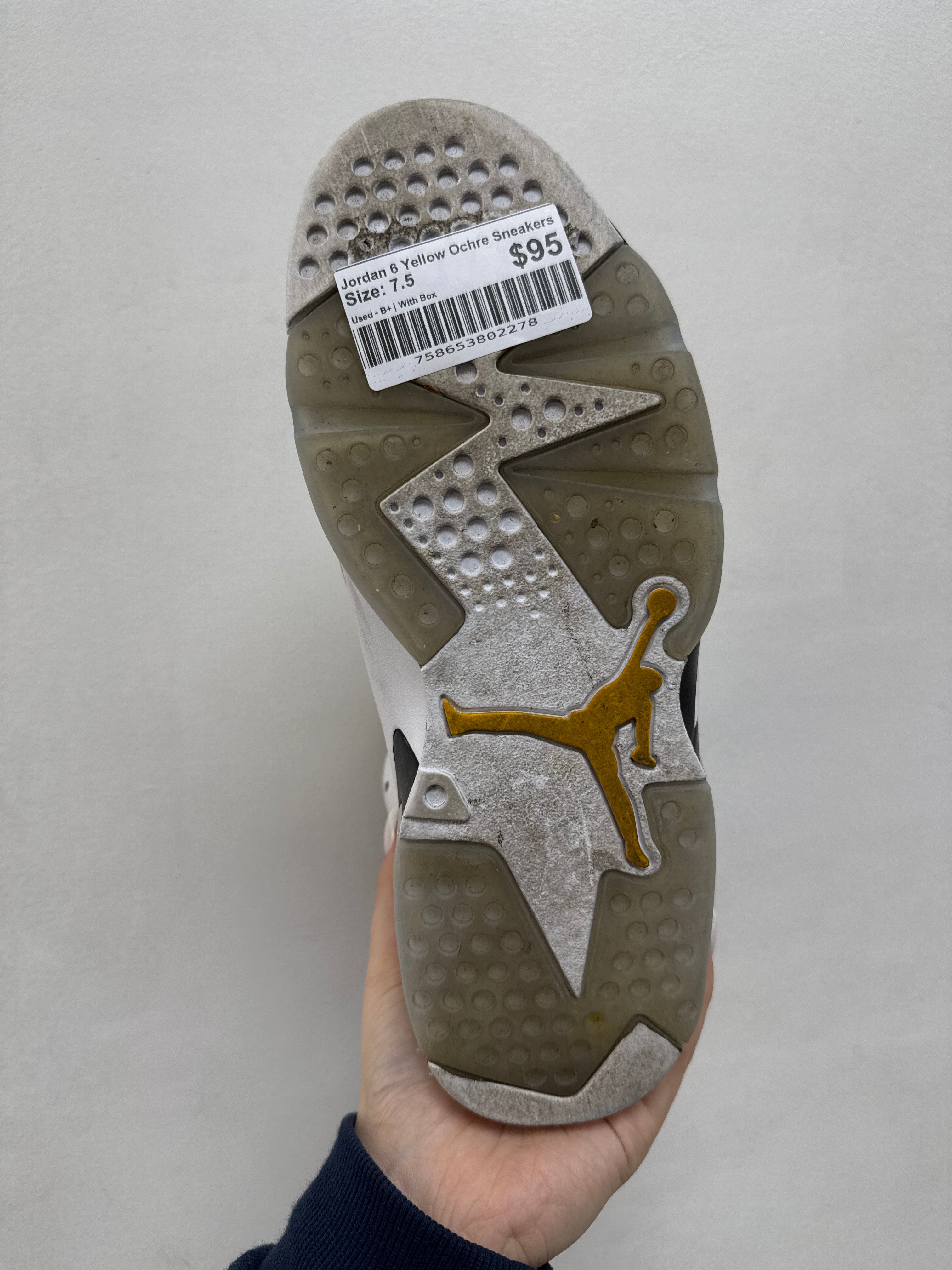 Jordan 6 Yellow Ochre Sneakers