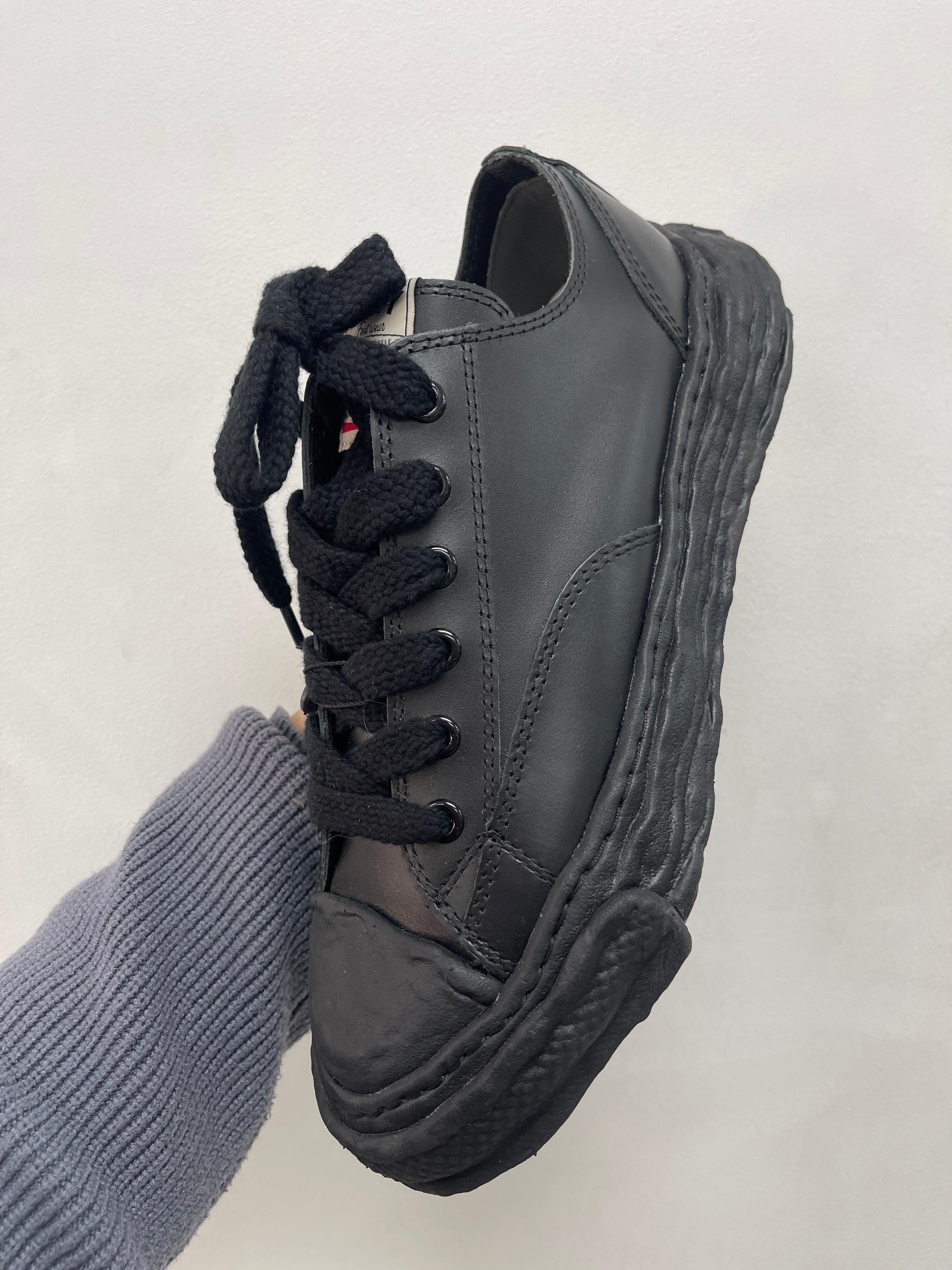 MMY Leather Black Hank Low Sneakers