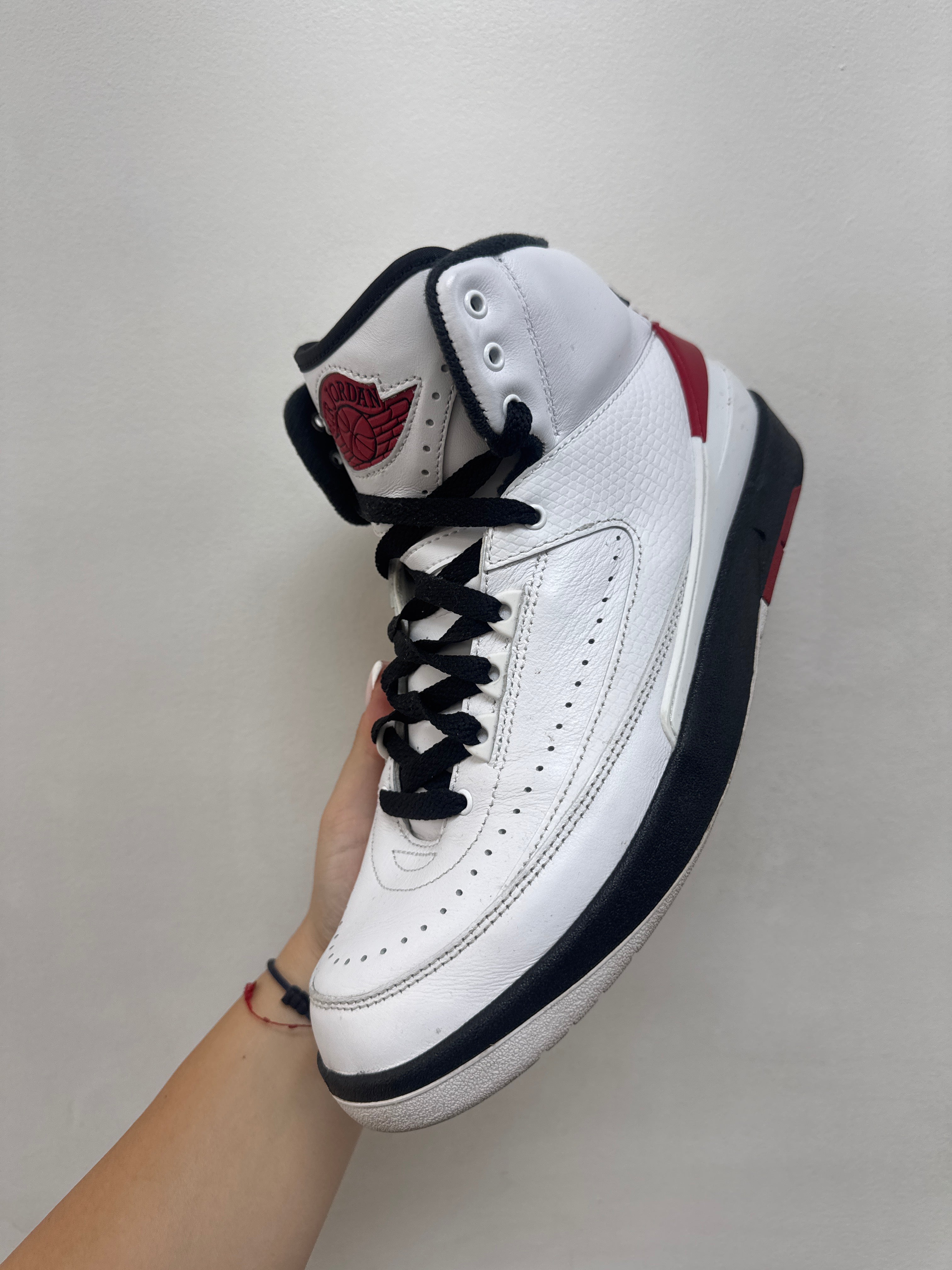 Jordan 2 Chicago Sneakers