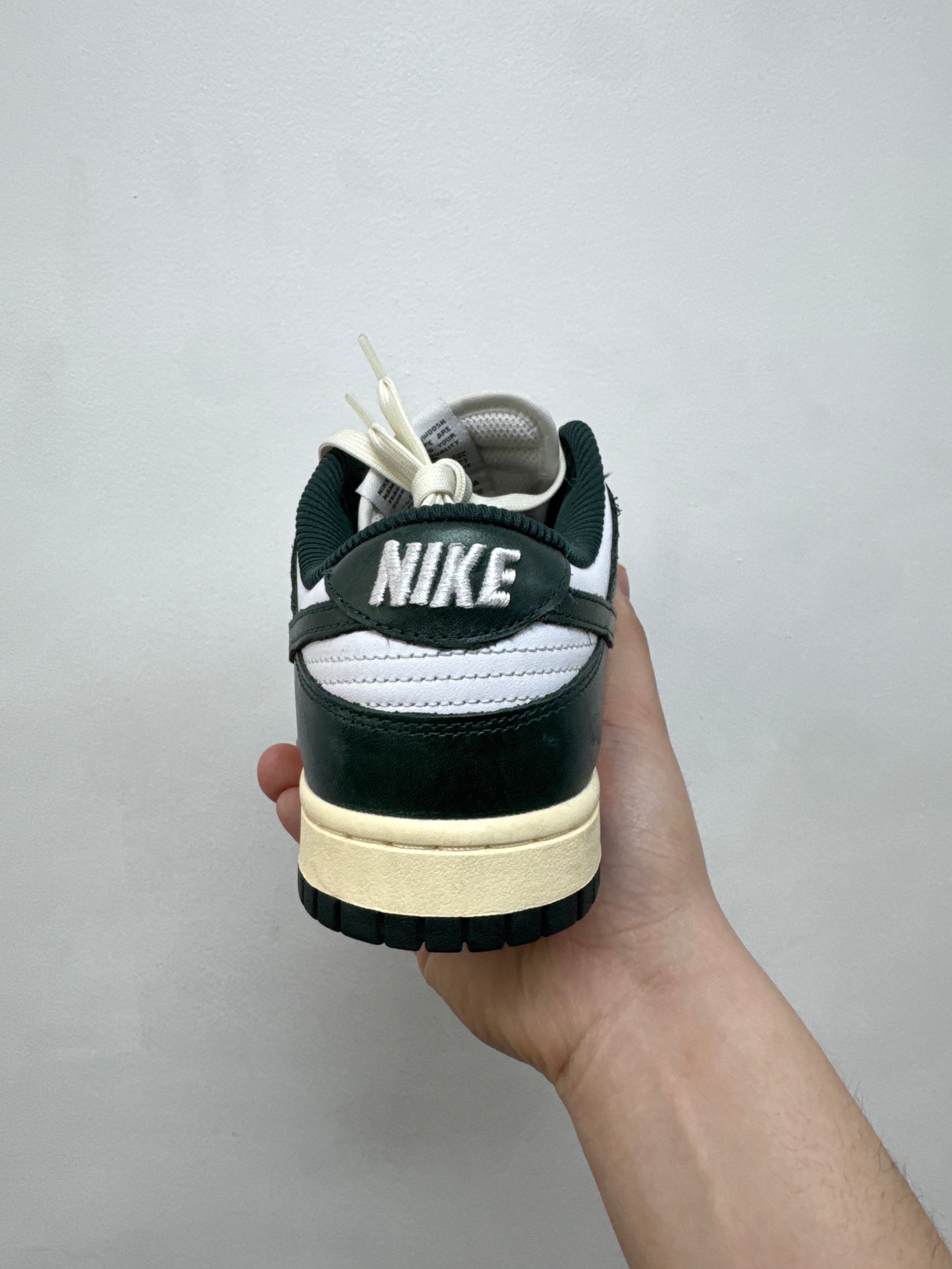 Nike Dunk Low Vintage Green Sneakers