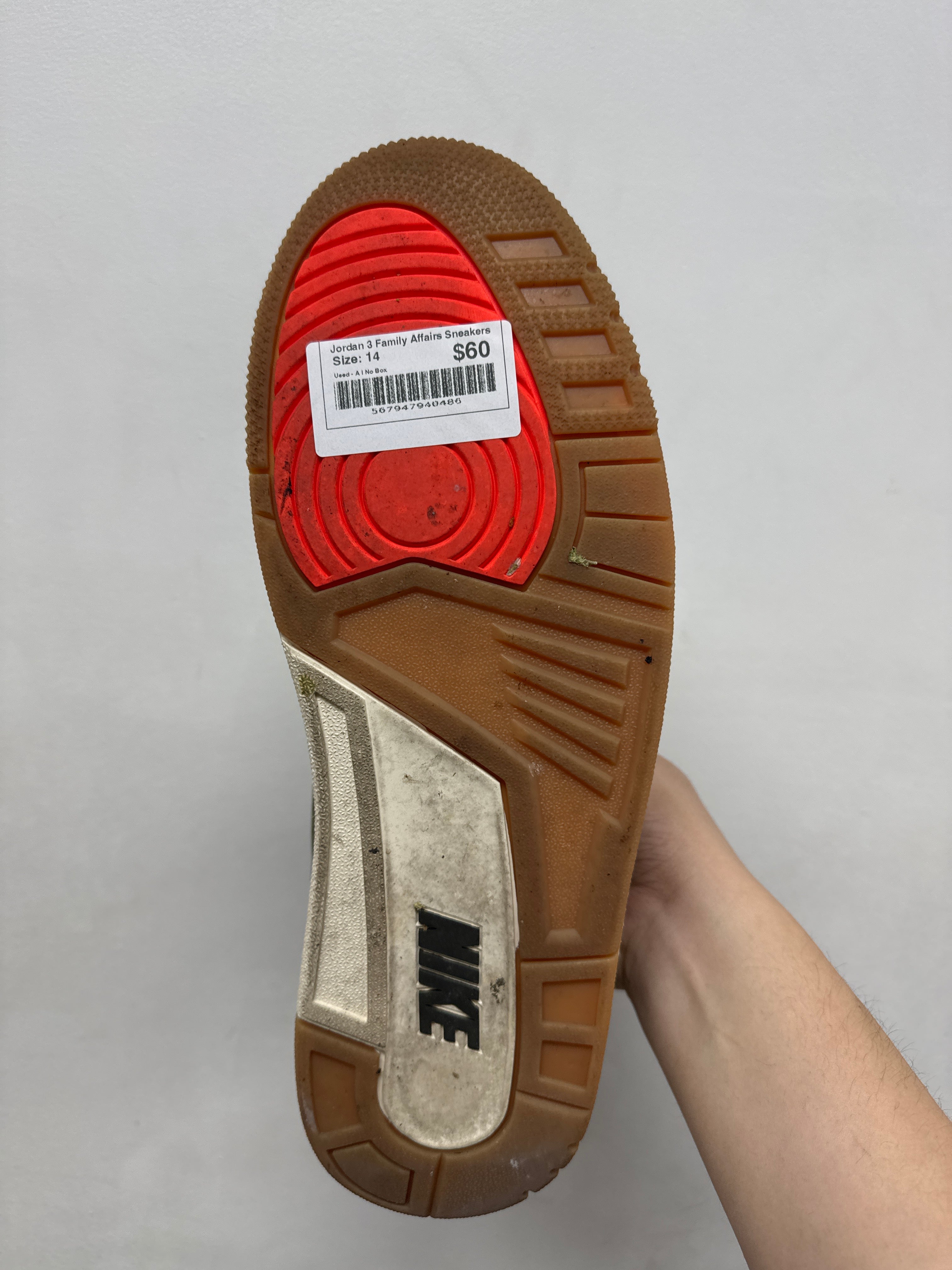 Jordan 3 Family Affairs Sneakers