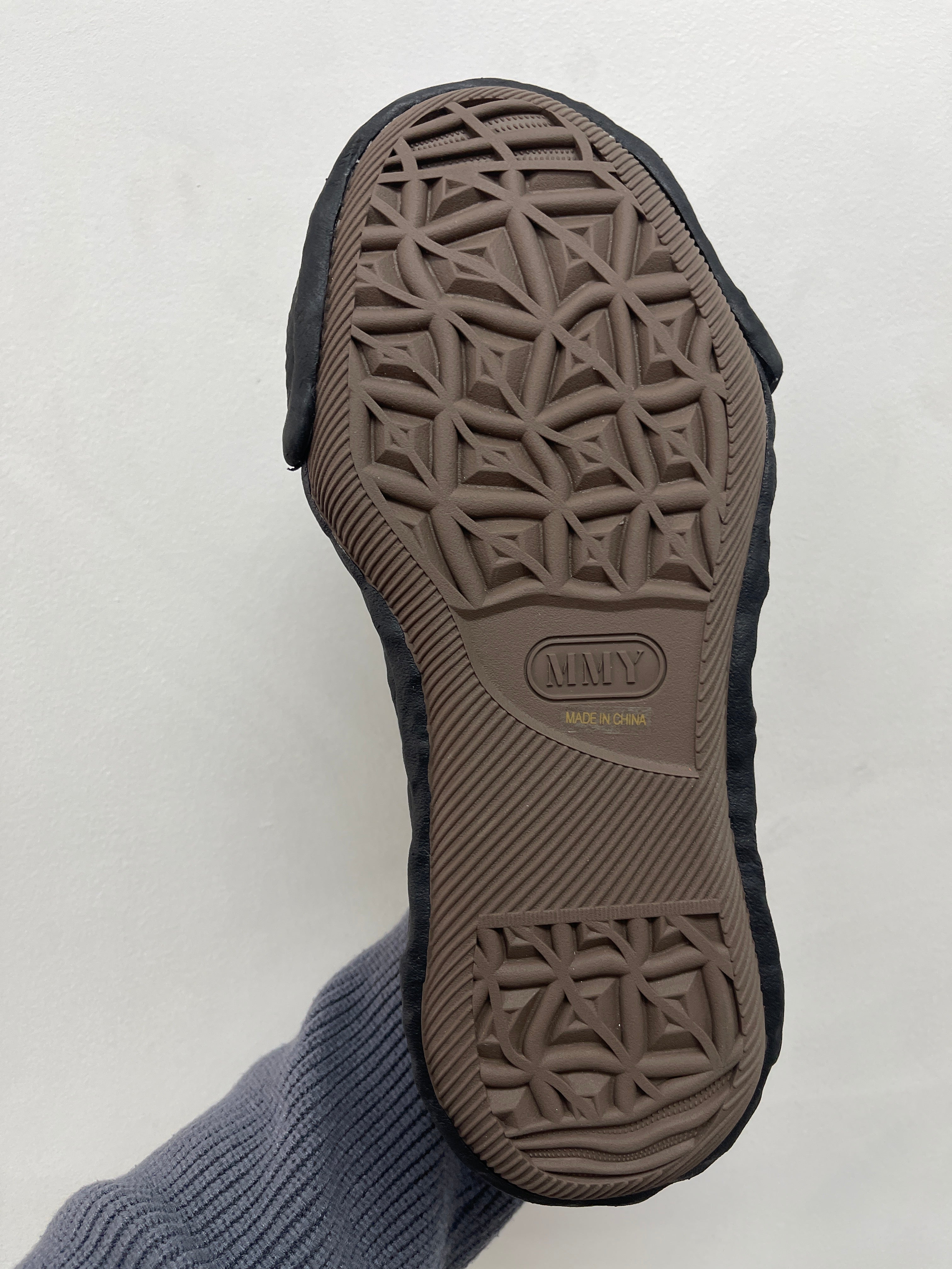 MMY Leather Black Hank Low Sneakers