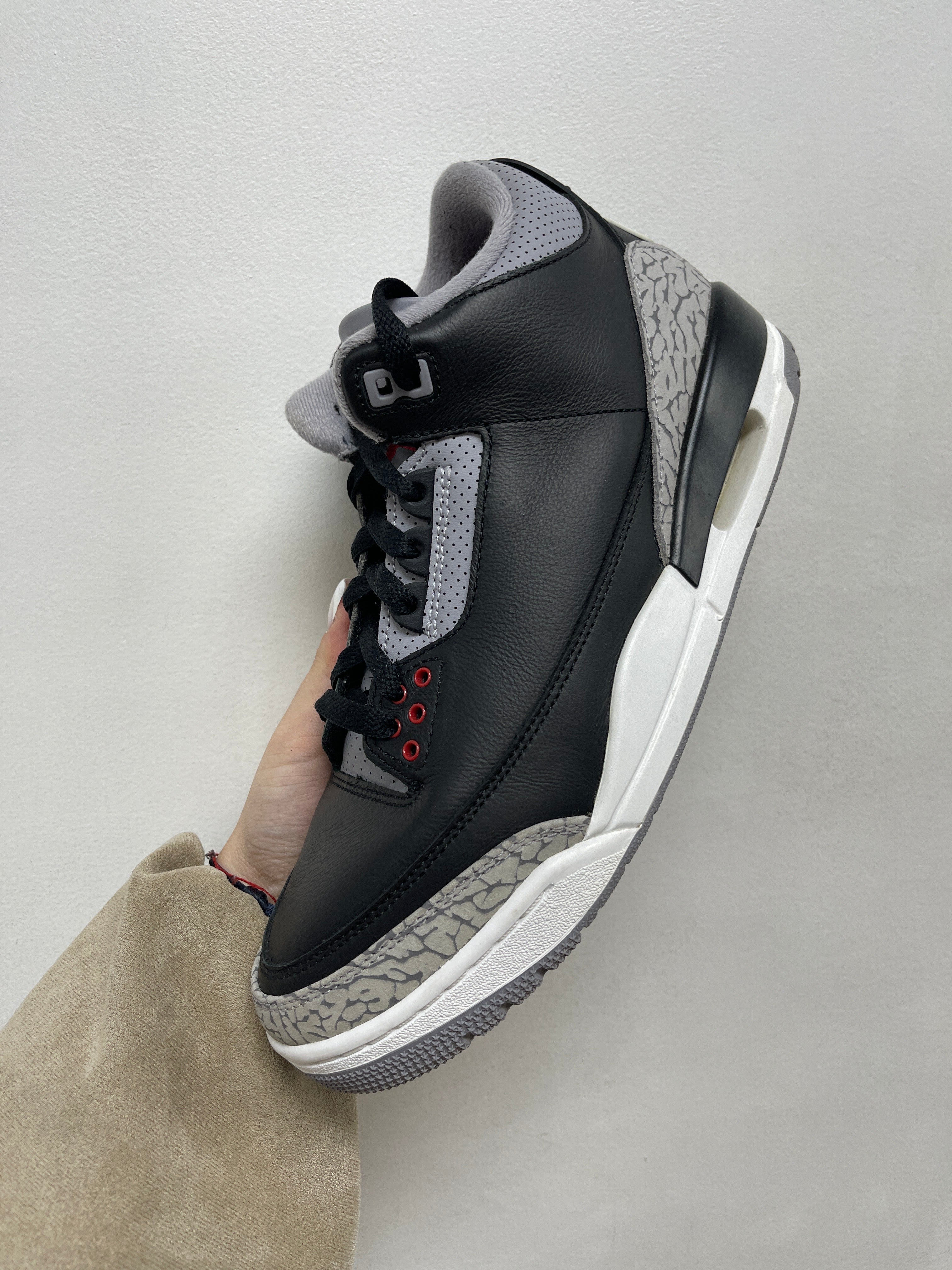 Jordan 3 Black Cement Sneakers