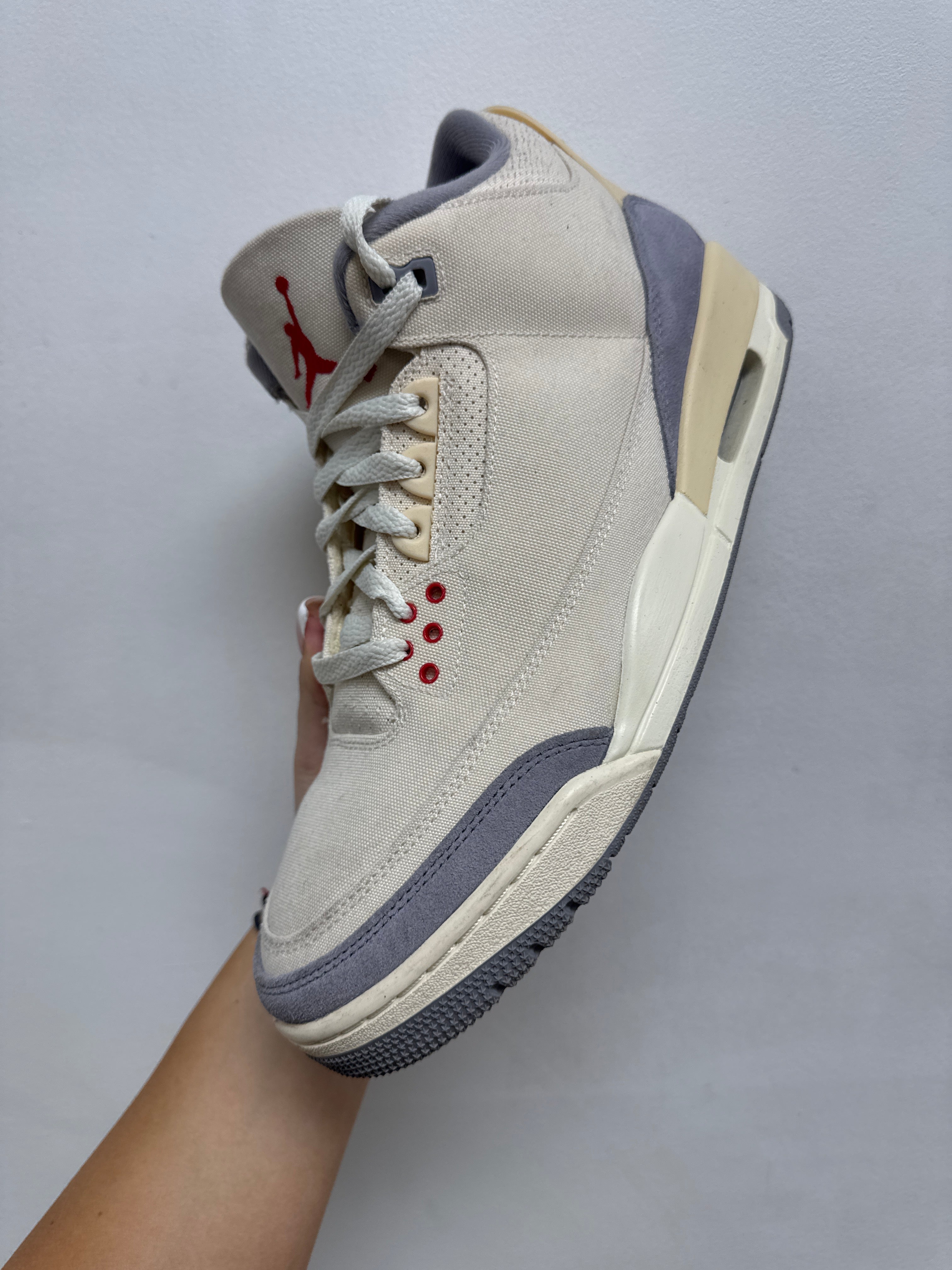 Jordan 3 Muslin Sneakers