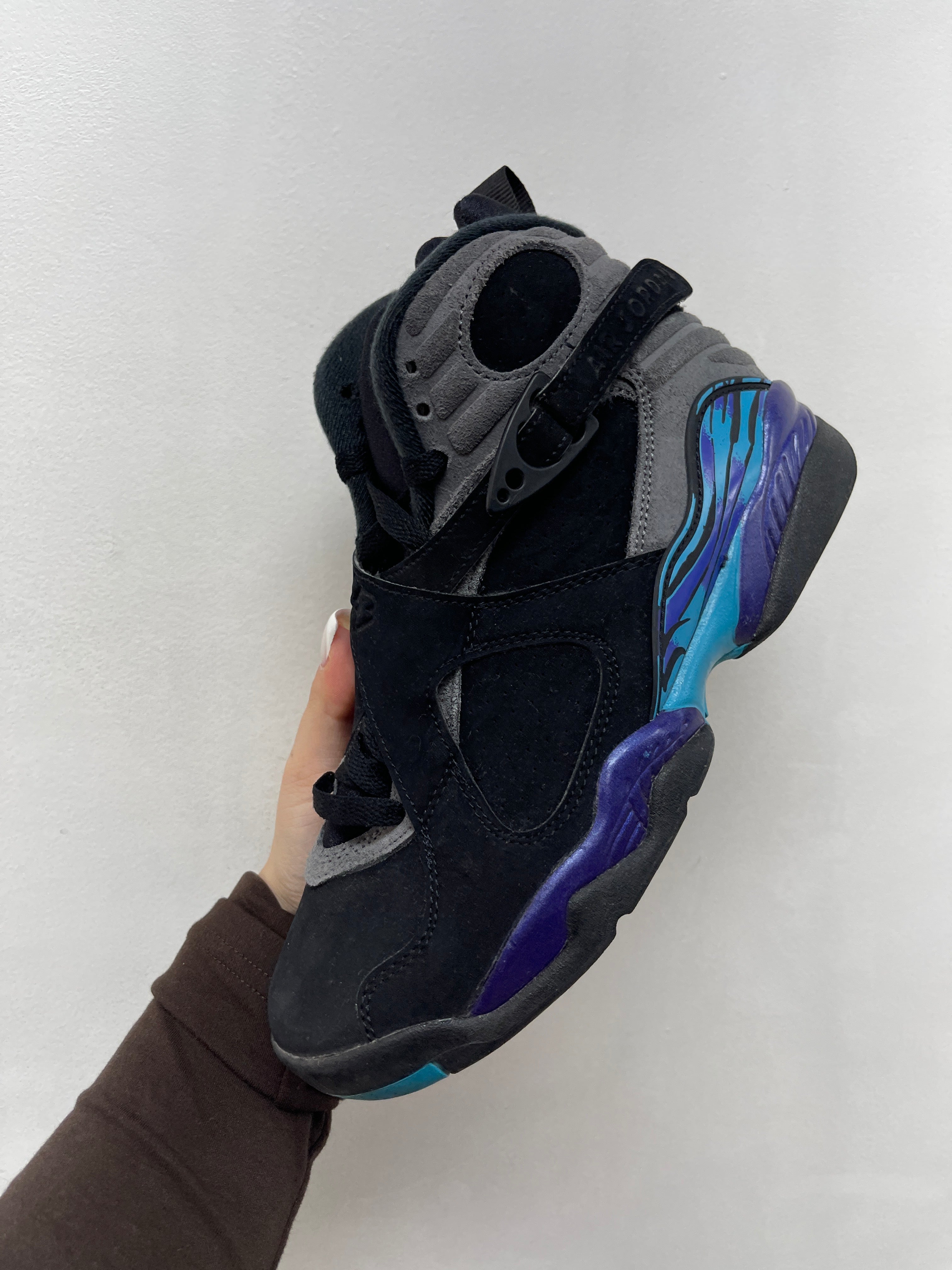 Jordan 8 Aqua Sneakers