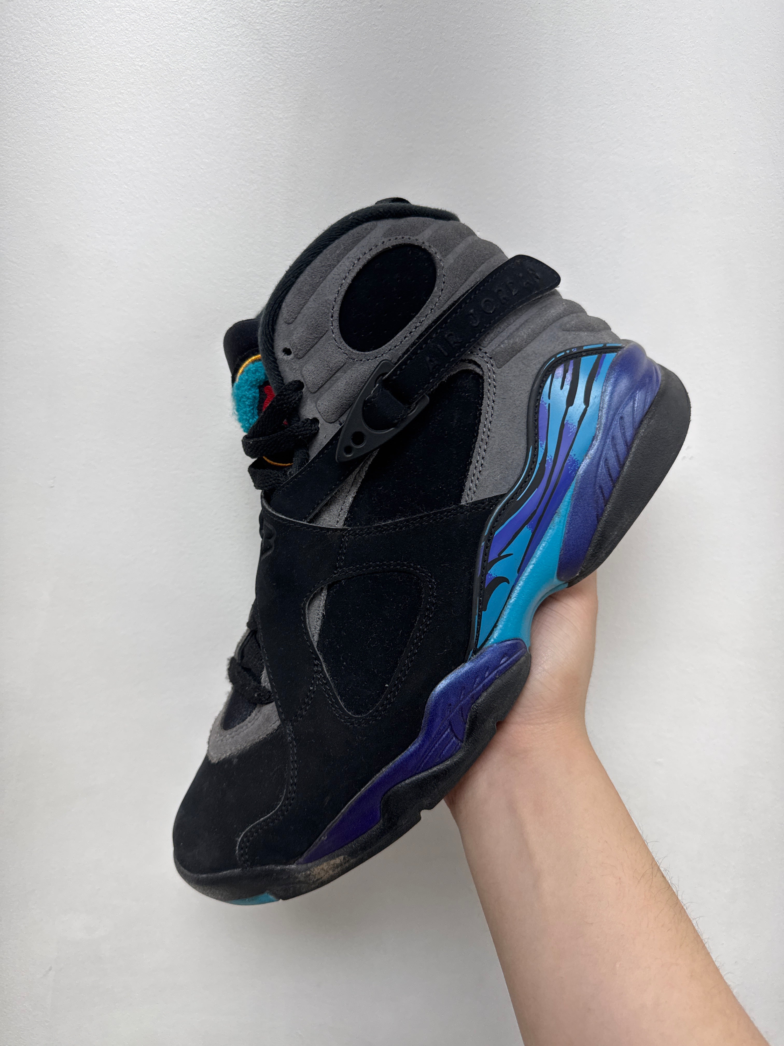 Jordan 8 Aqua Sneakers