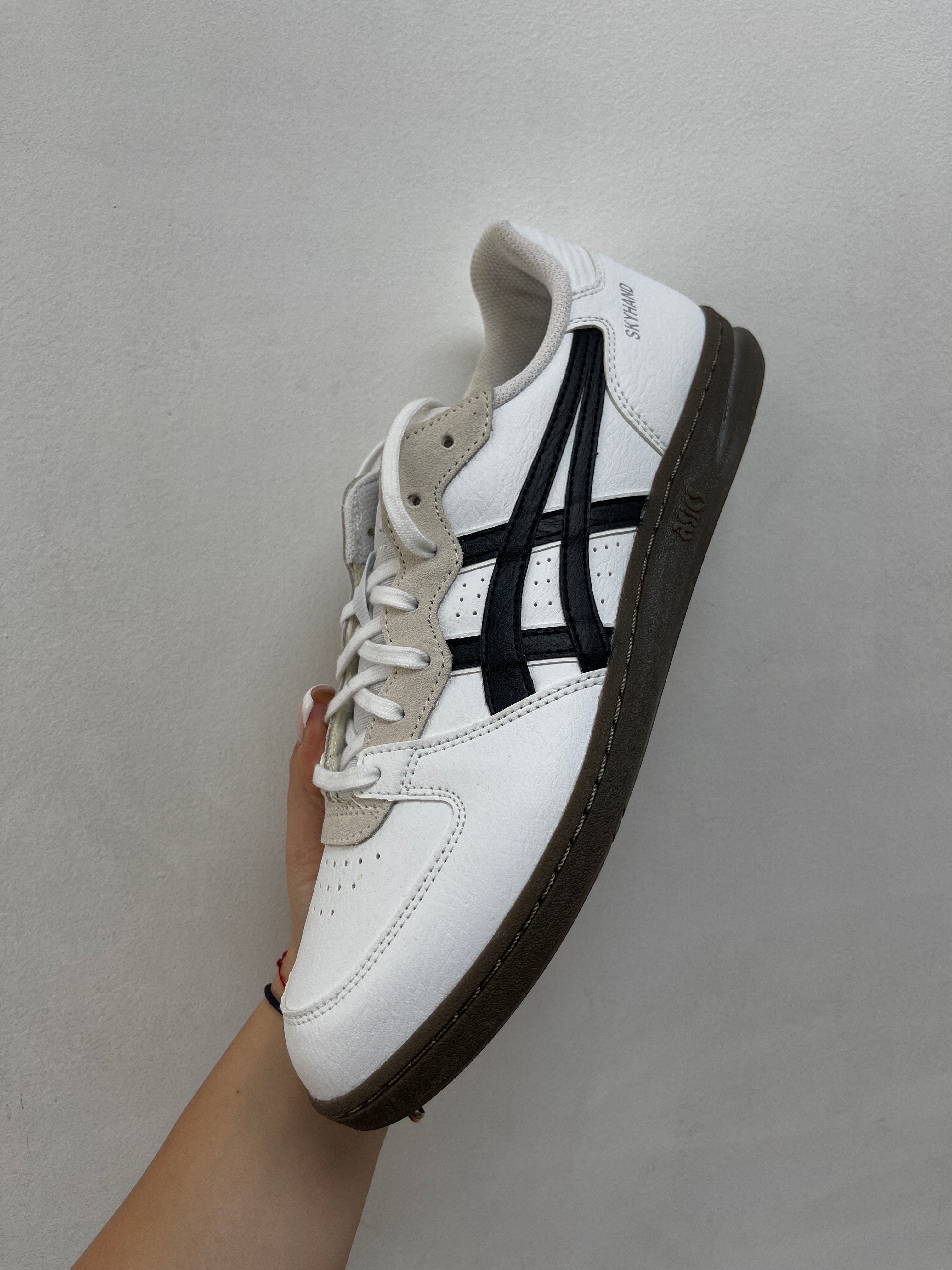 ASICS Skyhand OG Sneakers