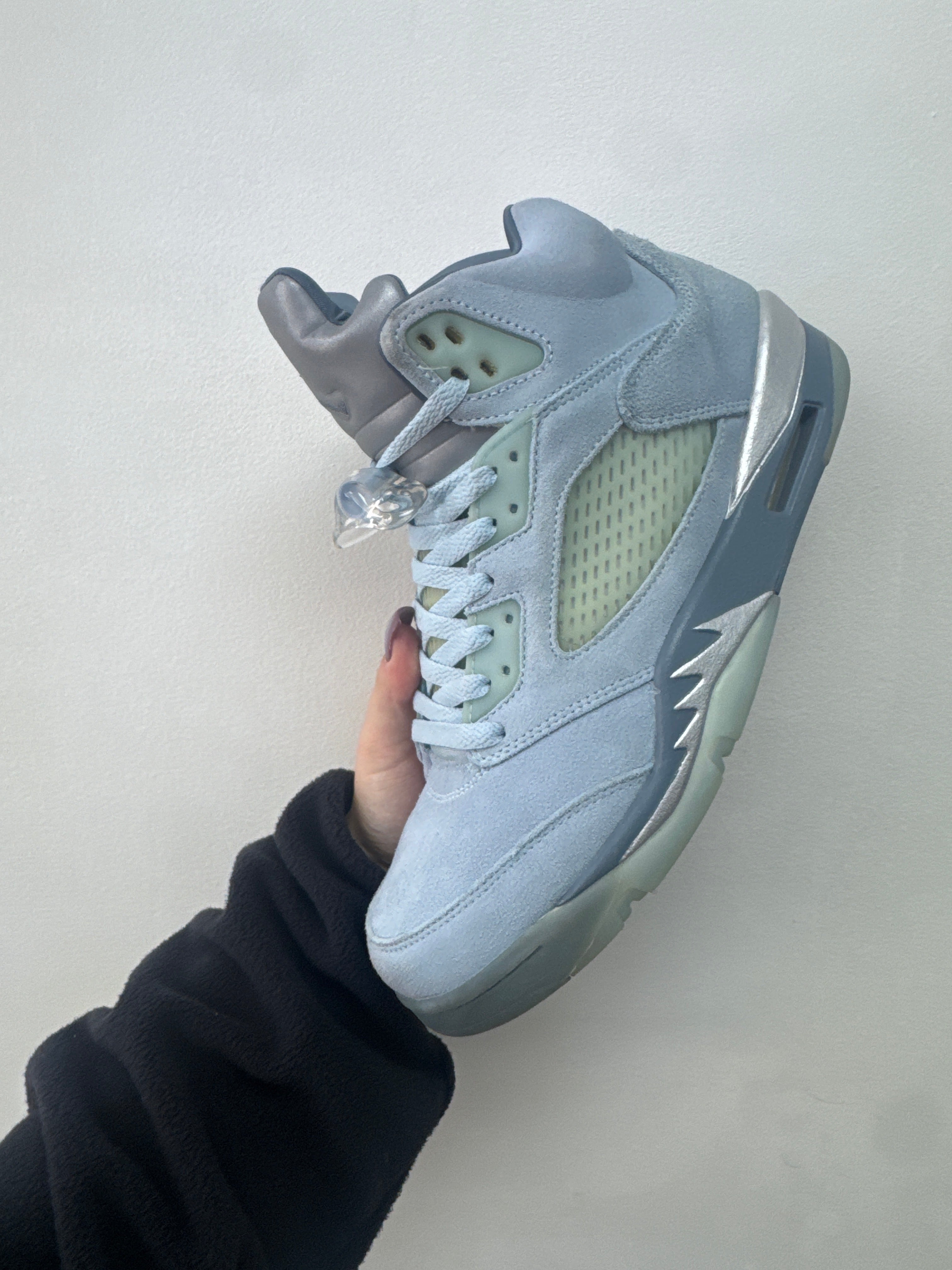 Jordan 5 Blue Bird Sneakers