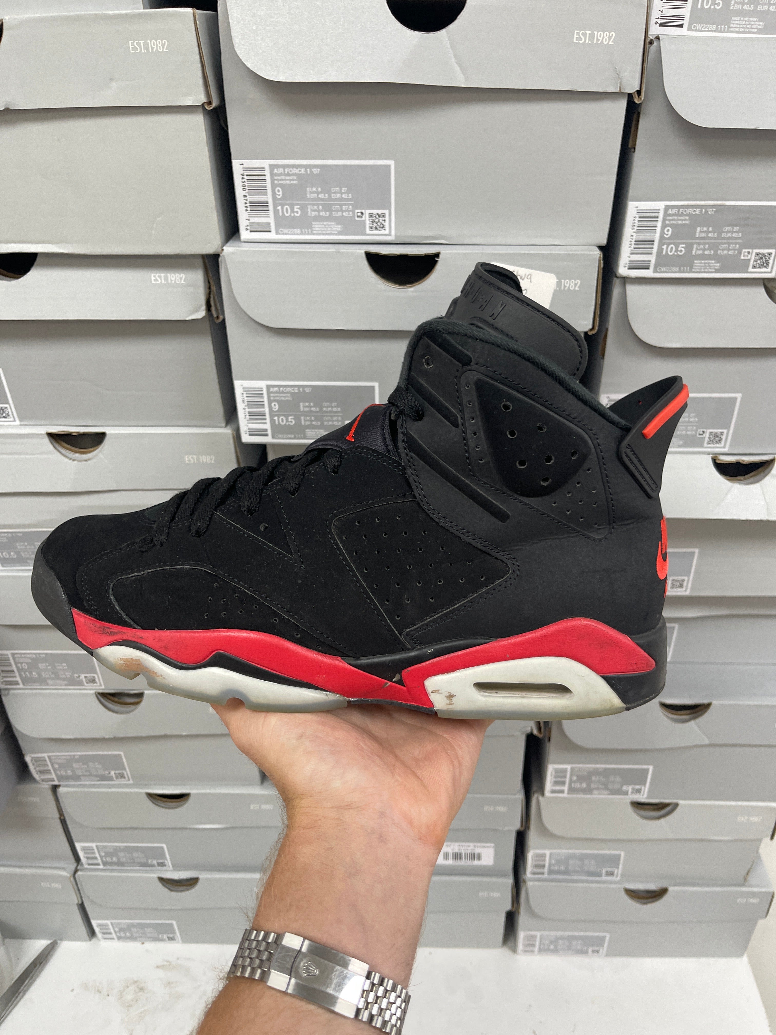 Jordan 6 Infrared Salesman Sneakers