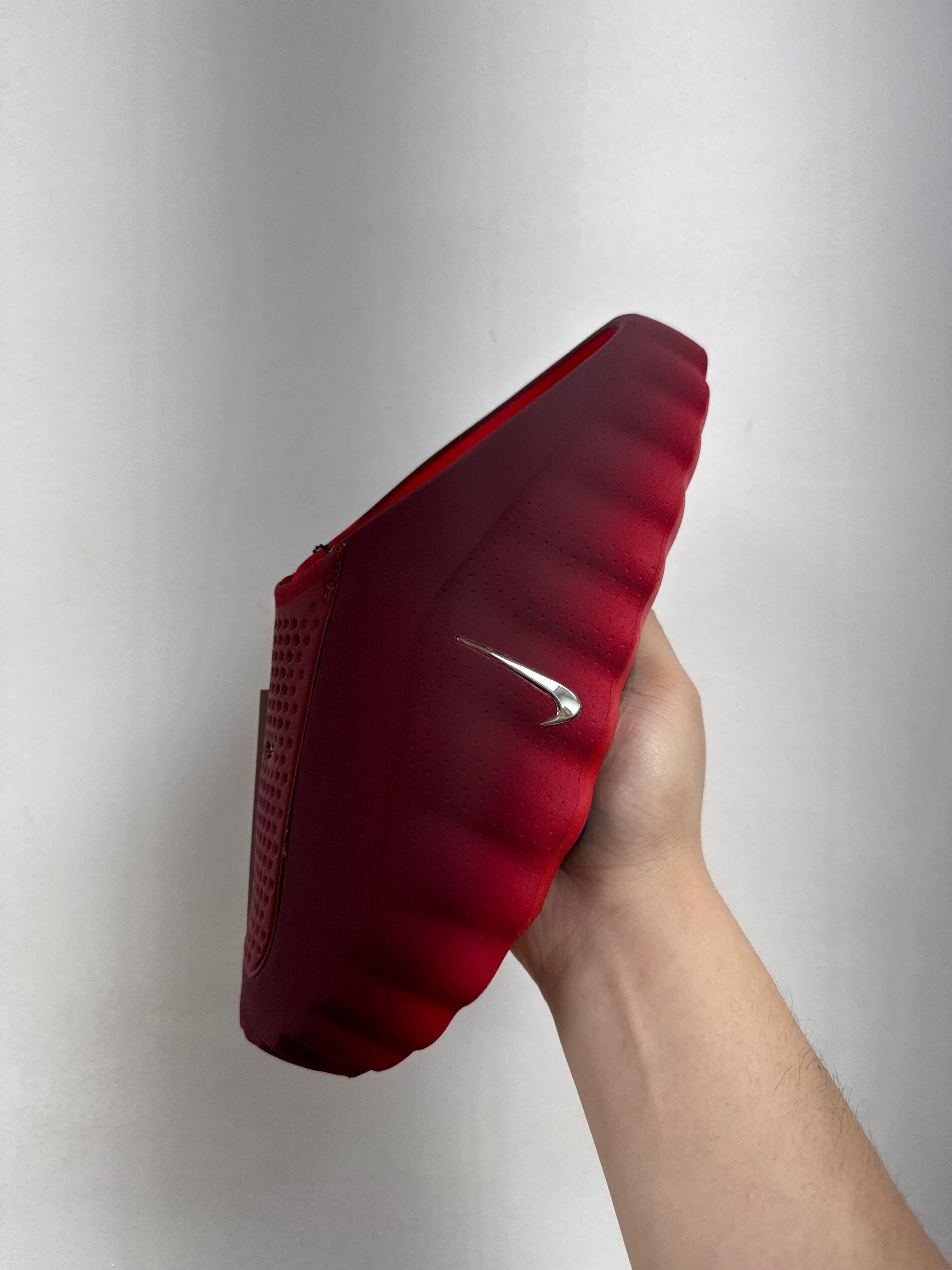 Nike University Red Mind Slides