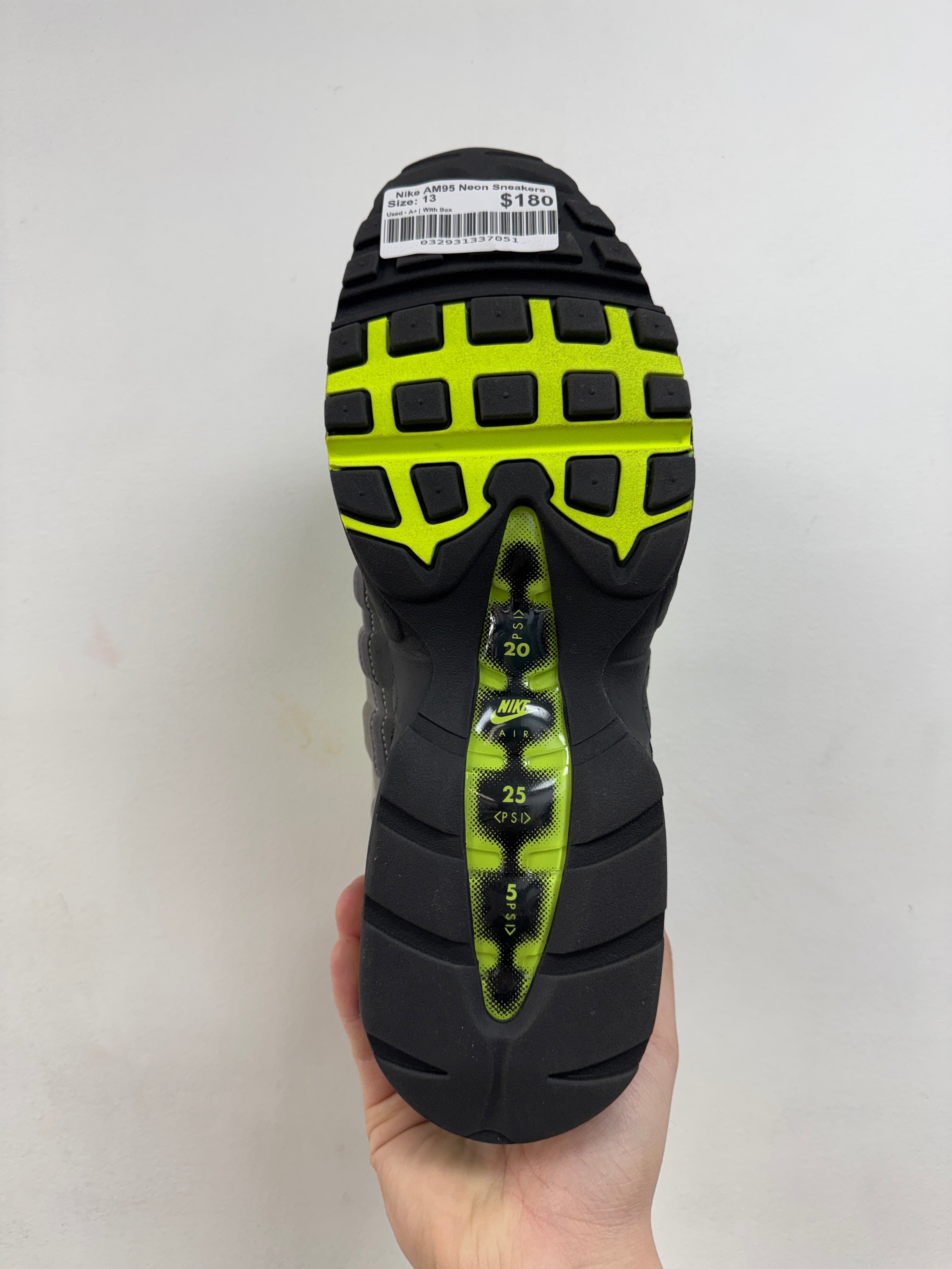 Nike AM95 Neon Sneakers