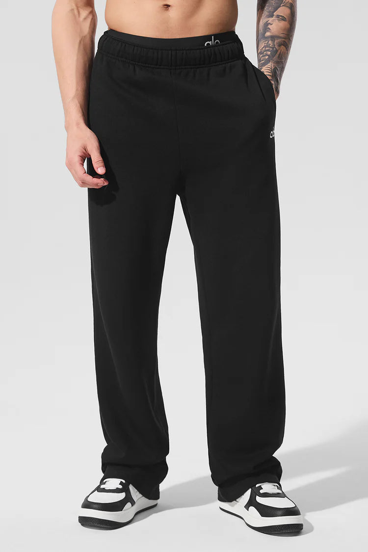 ALO 'Black' Accolade Straight Leg Sweatpants