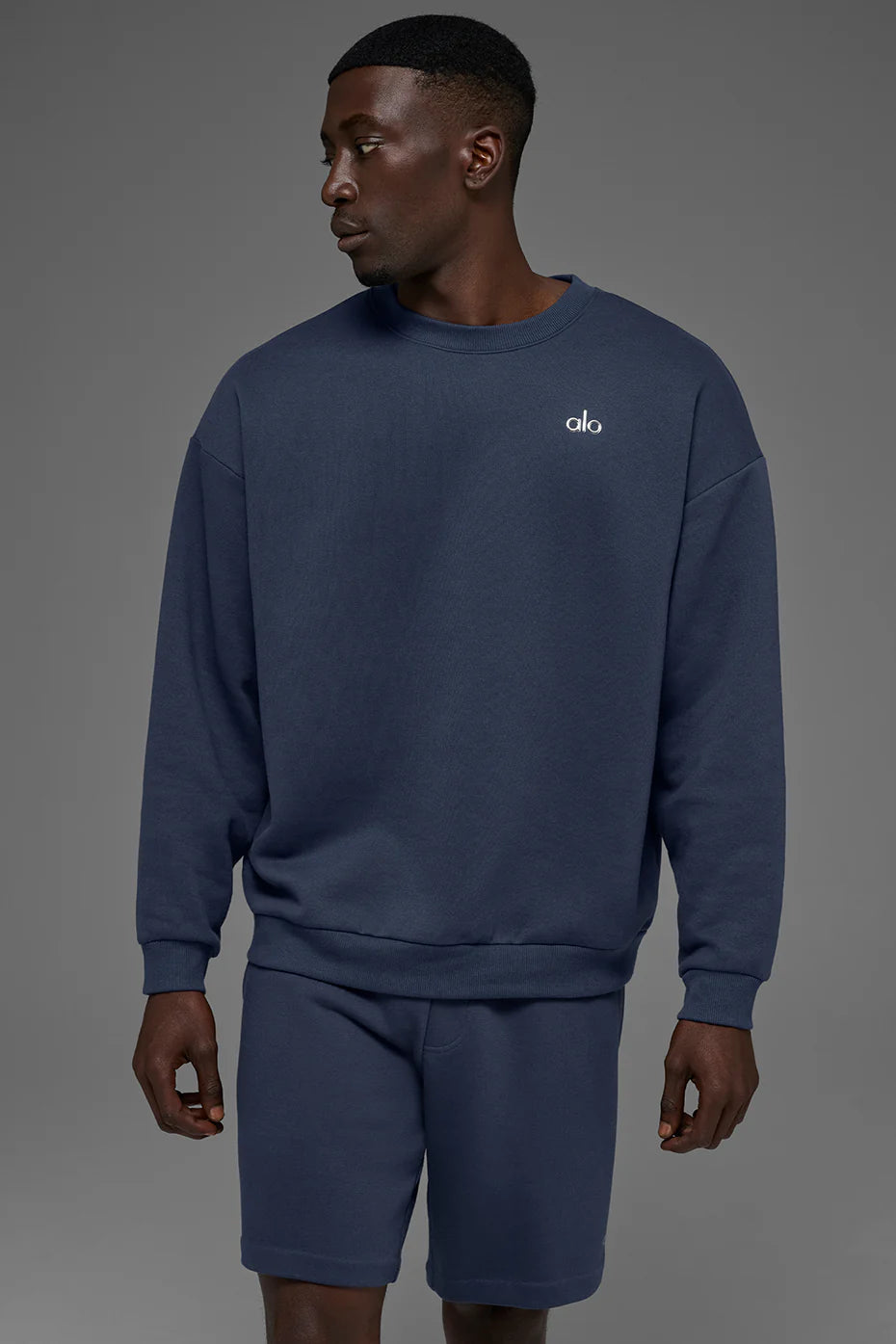 ALO 'Accolade' Navy Crewneck