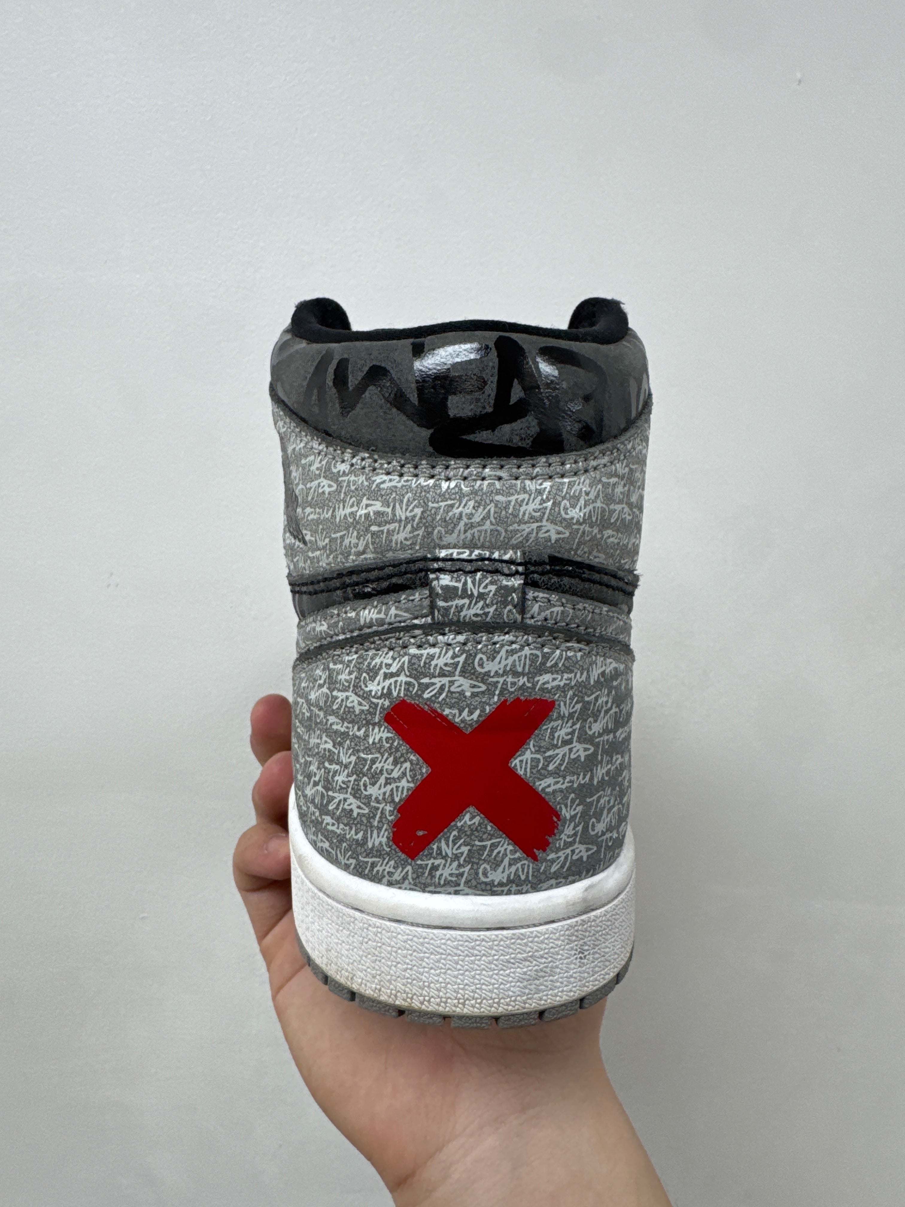 Jordan 1 Rebillionare Sneakers