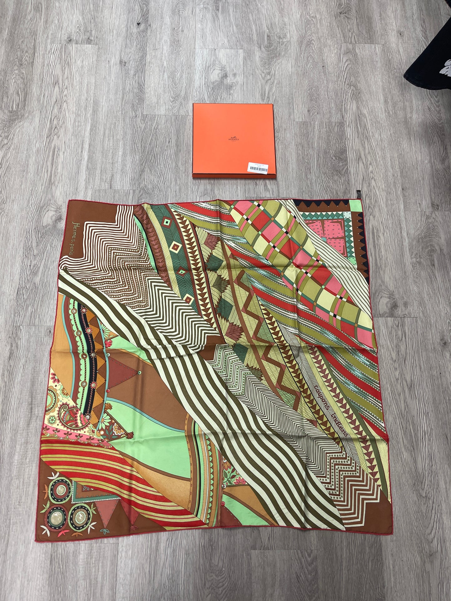 Hermes Scarf New OS With Box