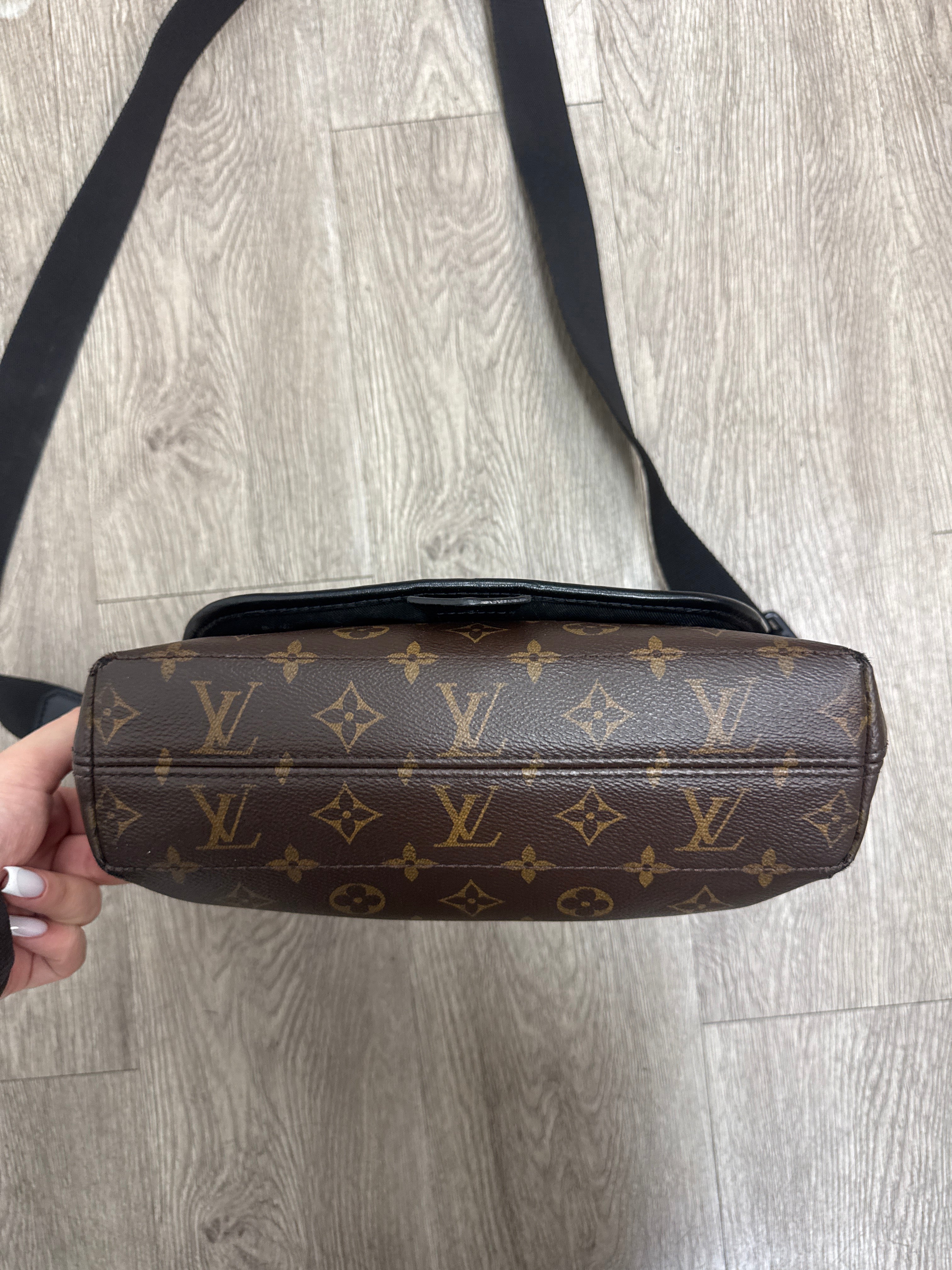 Louis Vuitton Brown Monogram Macassar Messenger Bag