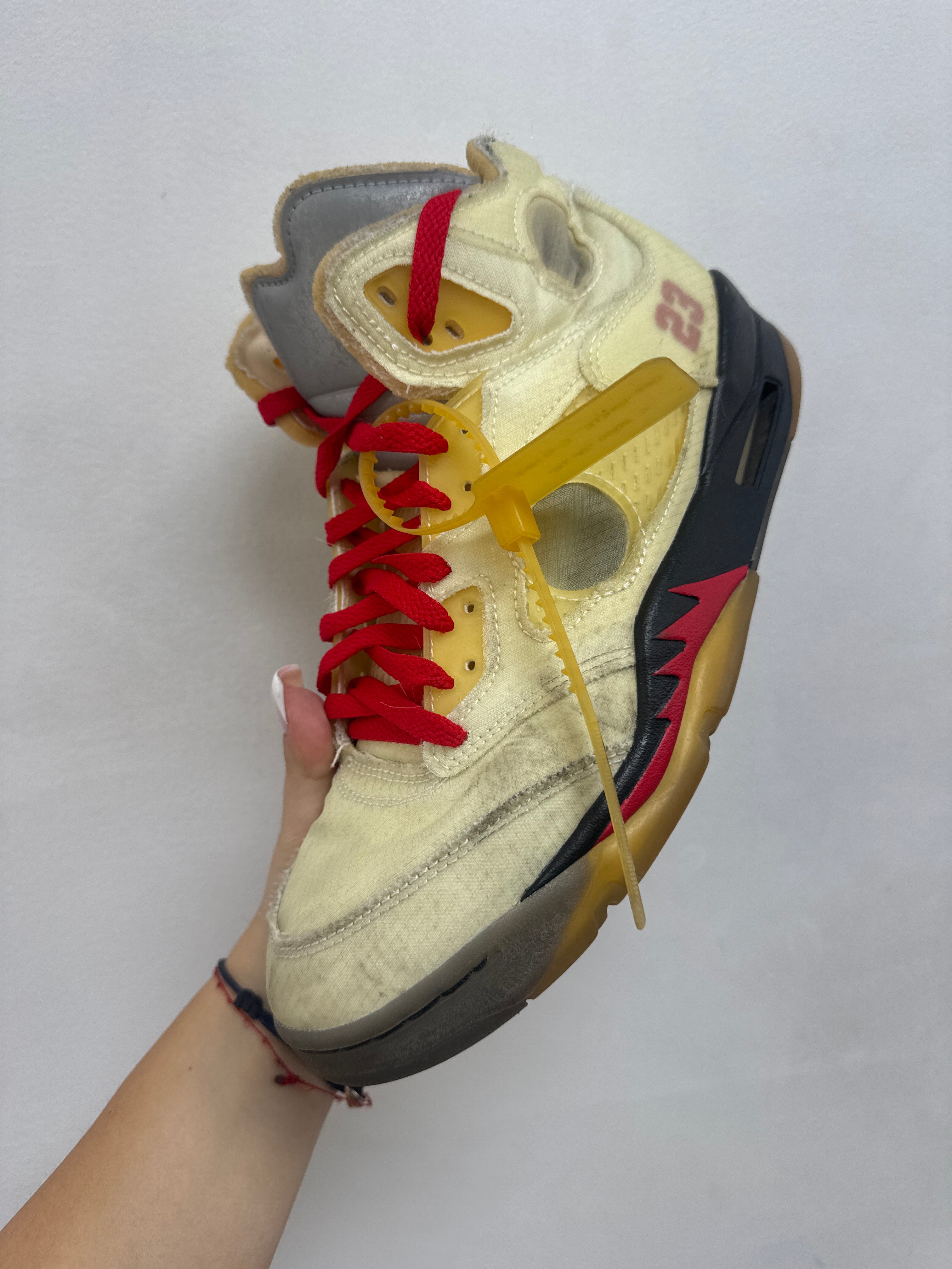 Jordan 5 Off-White Sail Sneaker