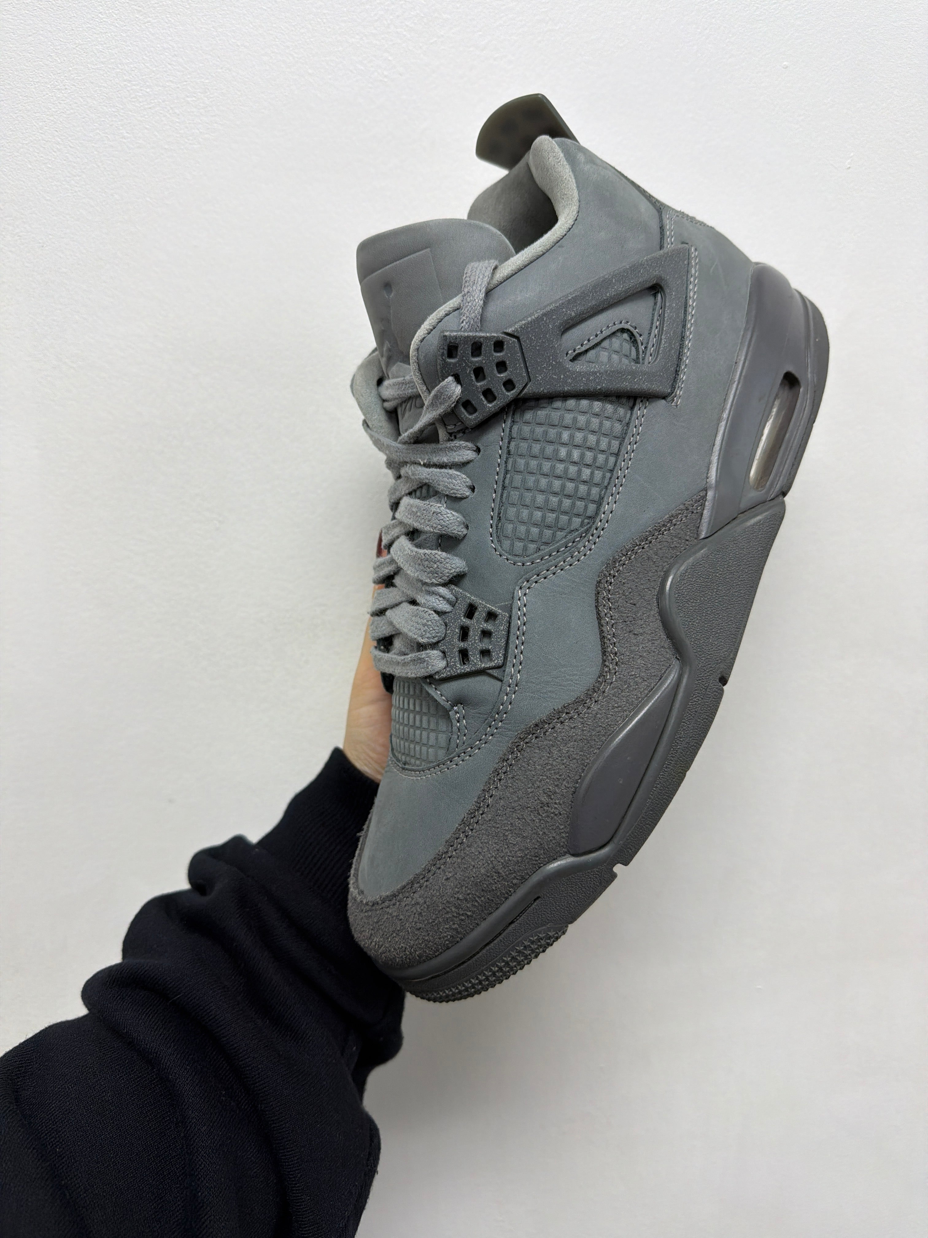 Jordan 4 Wet Cement Sneakers