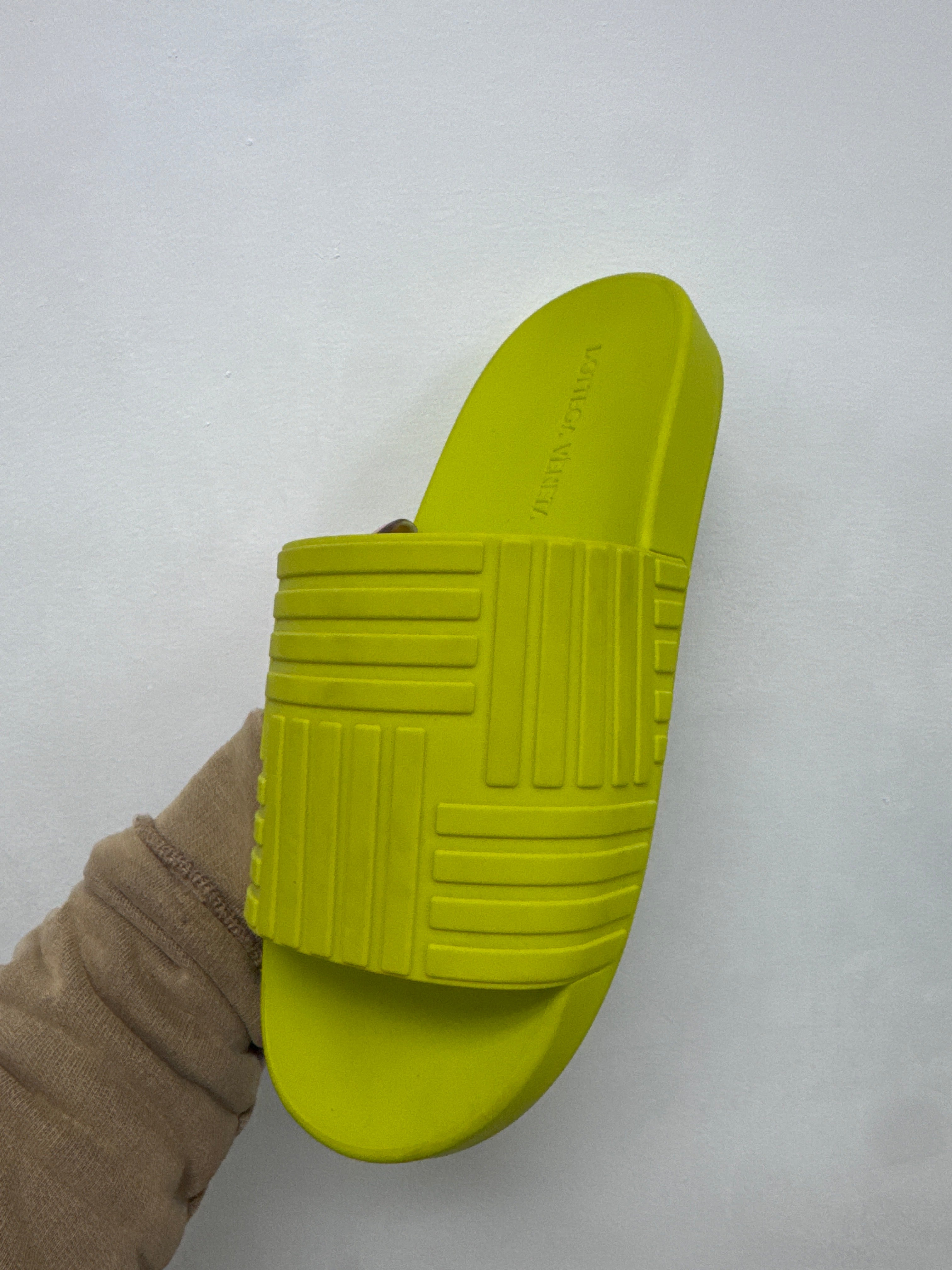 Bottega Veneta Rubber Carpet Slide New 43 (US 10) With Box