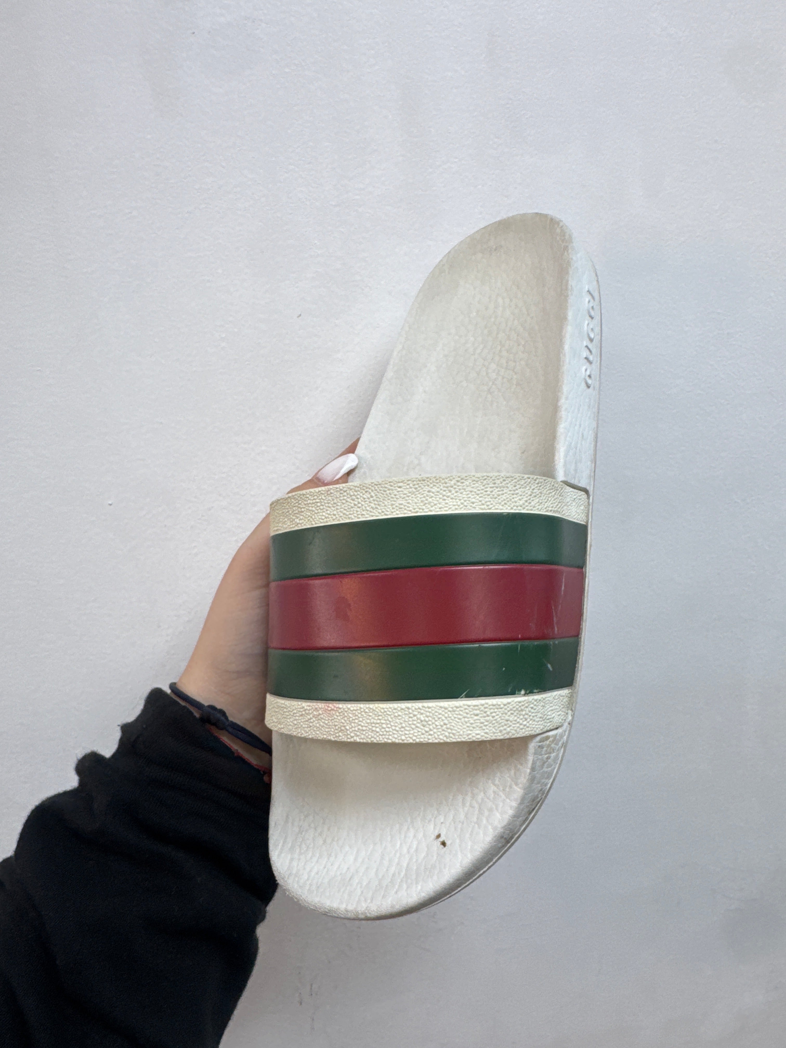 Gucci White Striped Slides
