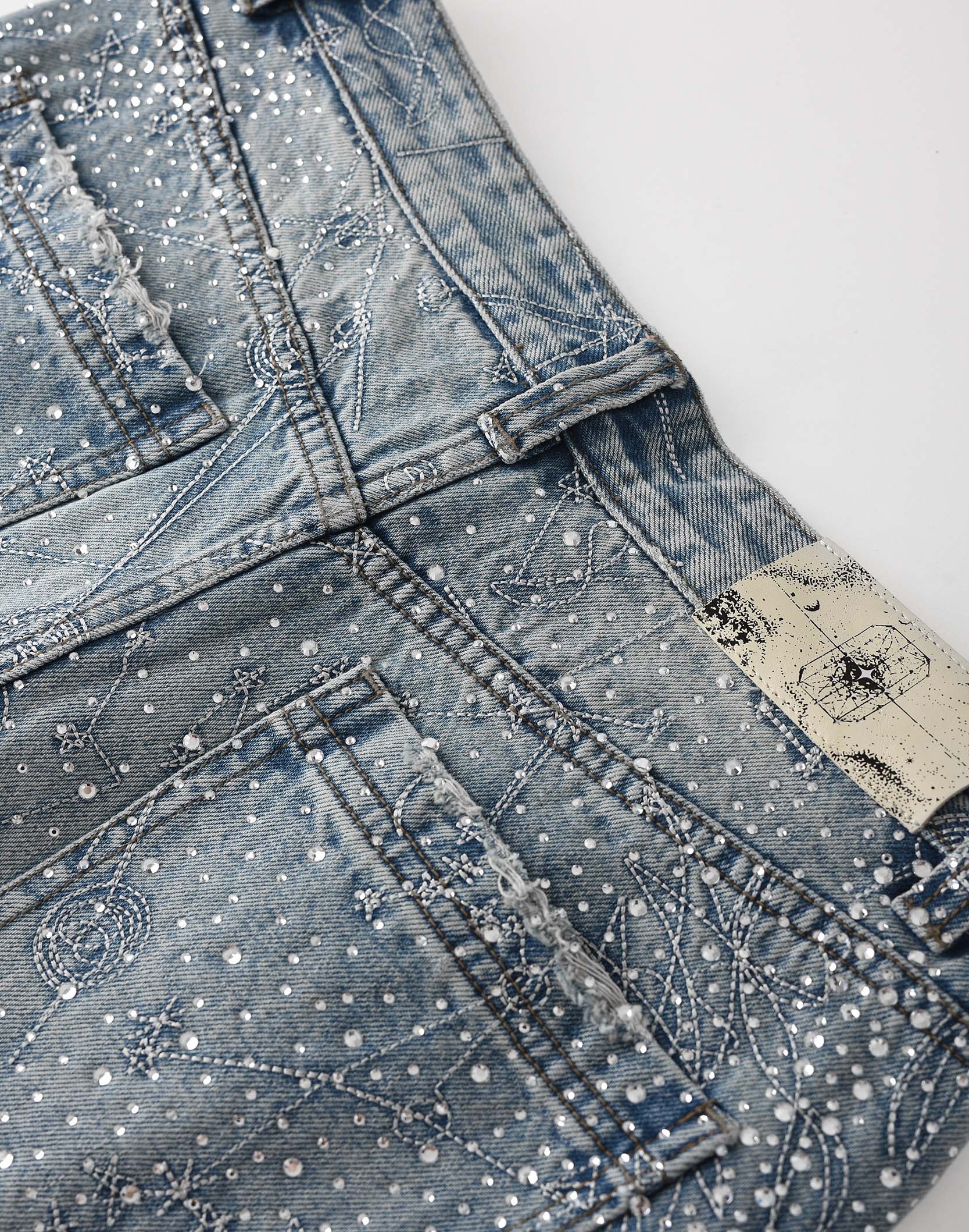 Birth of a Royal Child '20K Zodiac Diamond' Blue Jeans