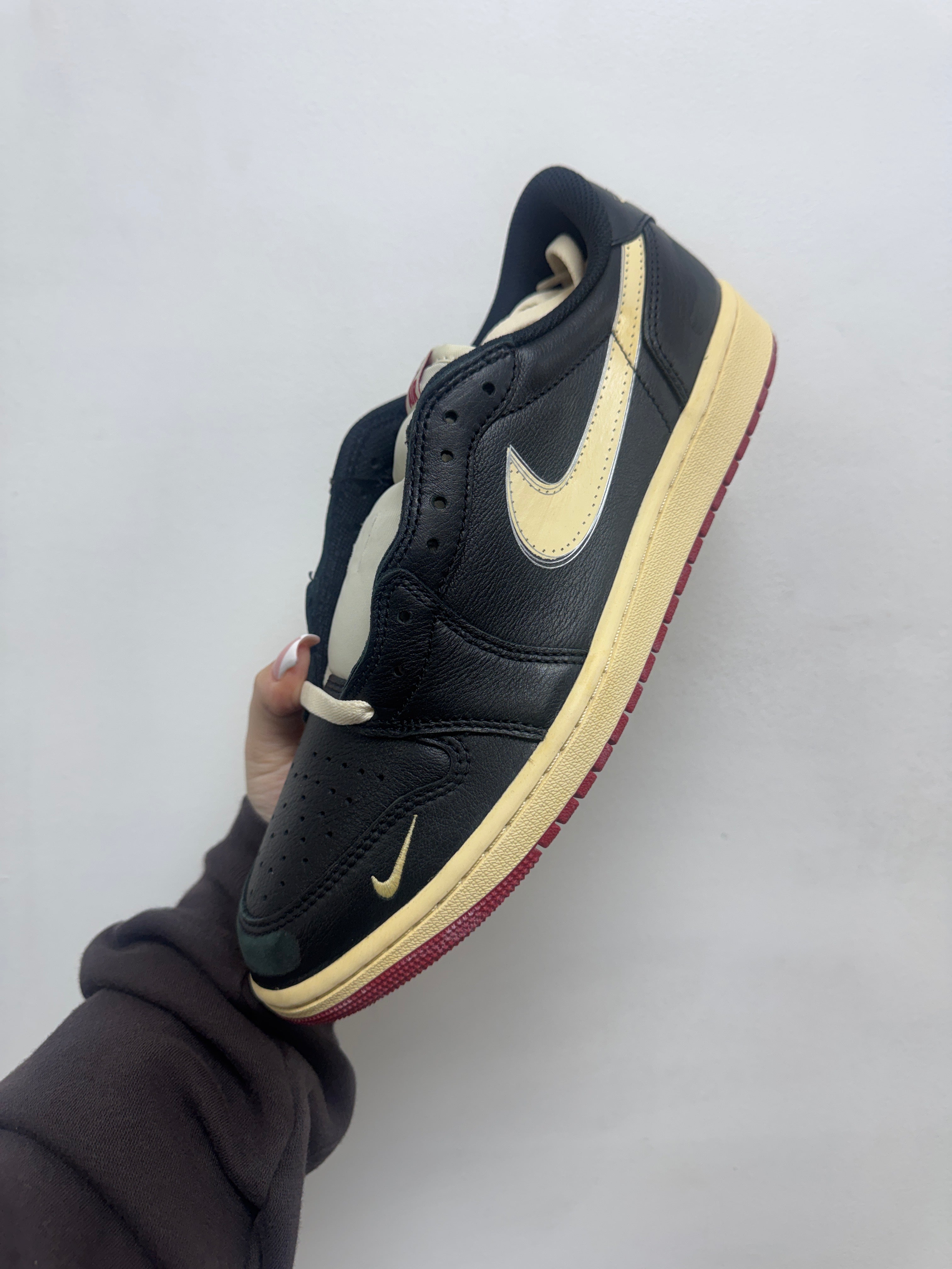 Jordan 1 Low Nigel Sylvester Sneakers