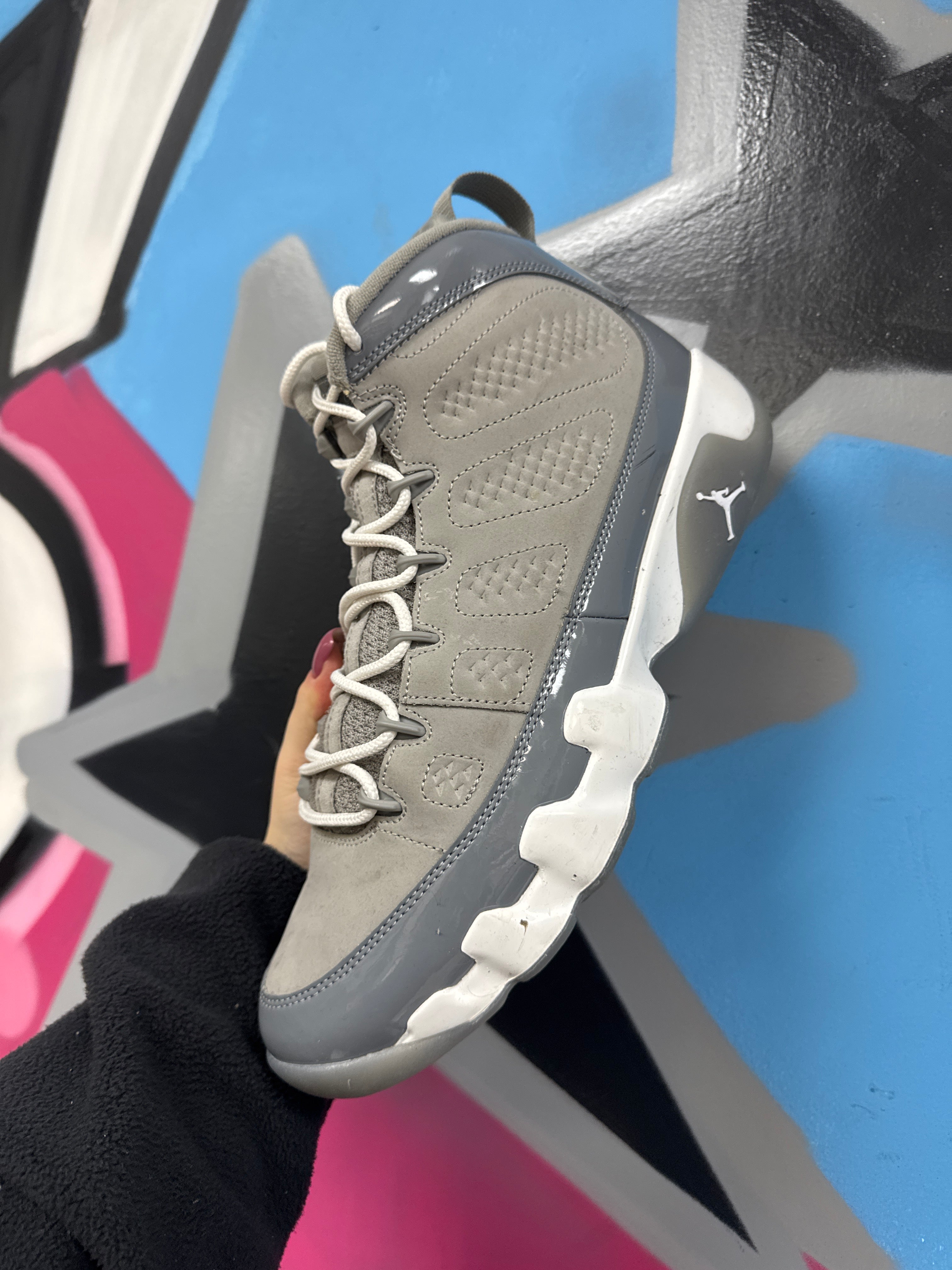 Jordan 9 Cool Grey Sneakers