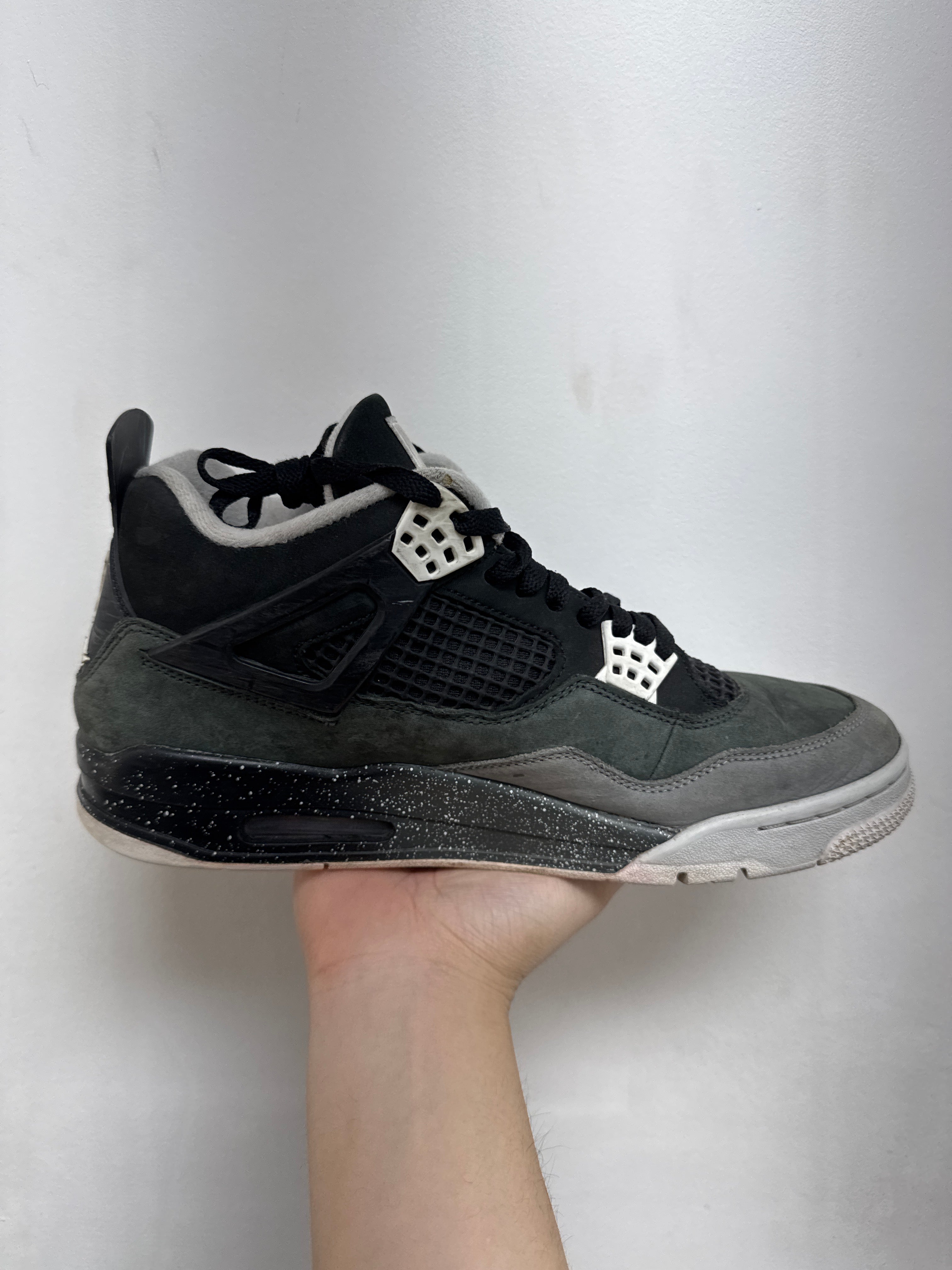 Jordan 4 Fear Sneakers