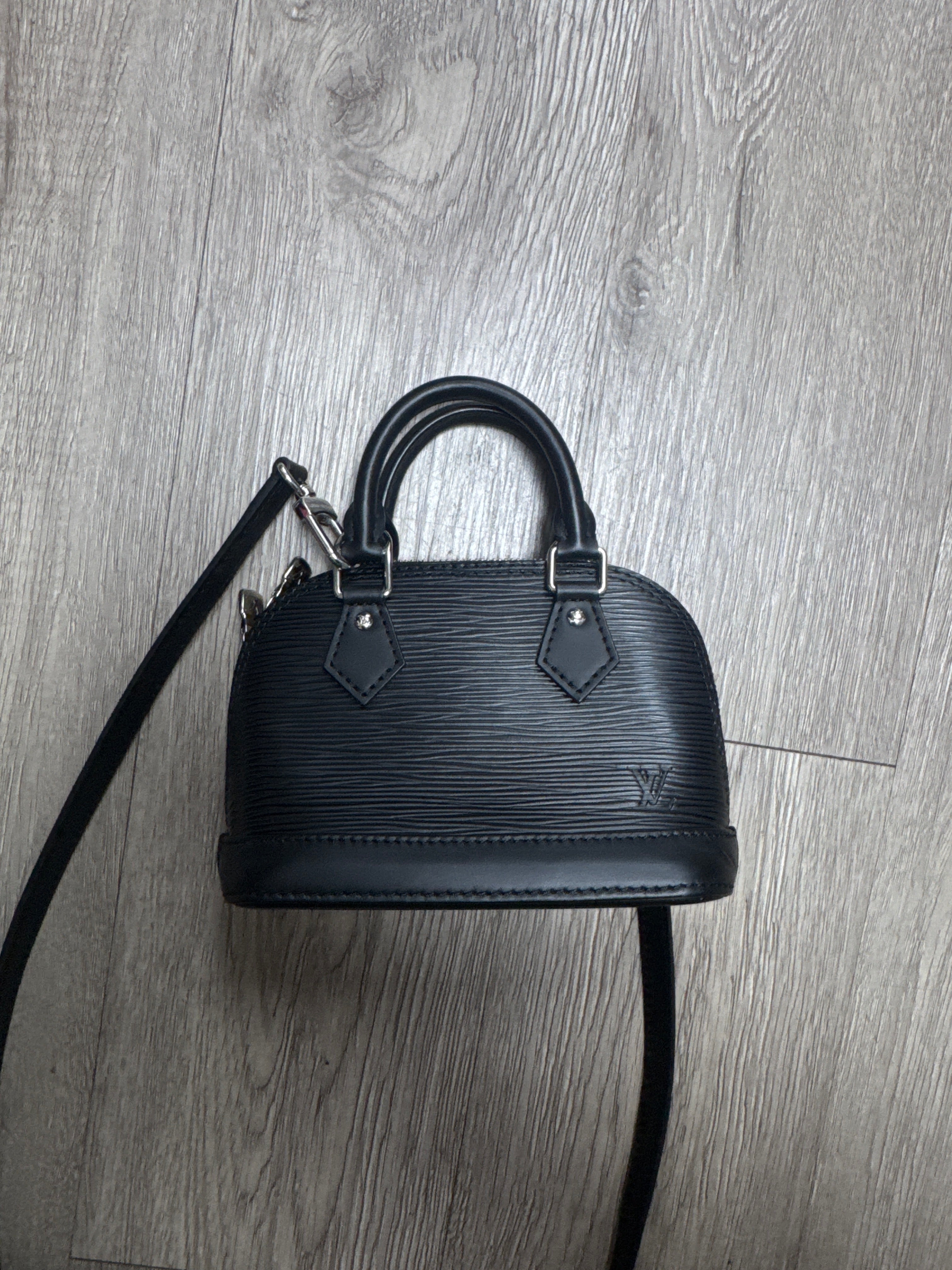 Louis Vuitton Black Epi Leather Alma BB Bag