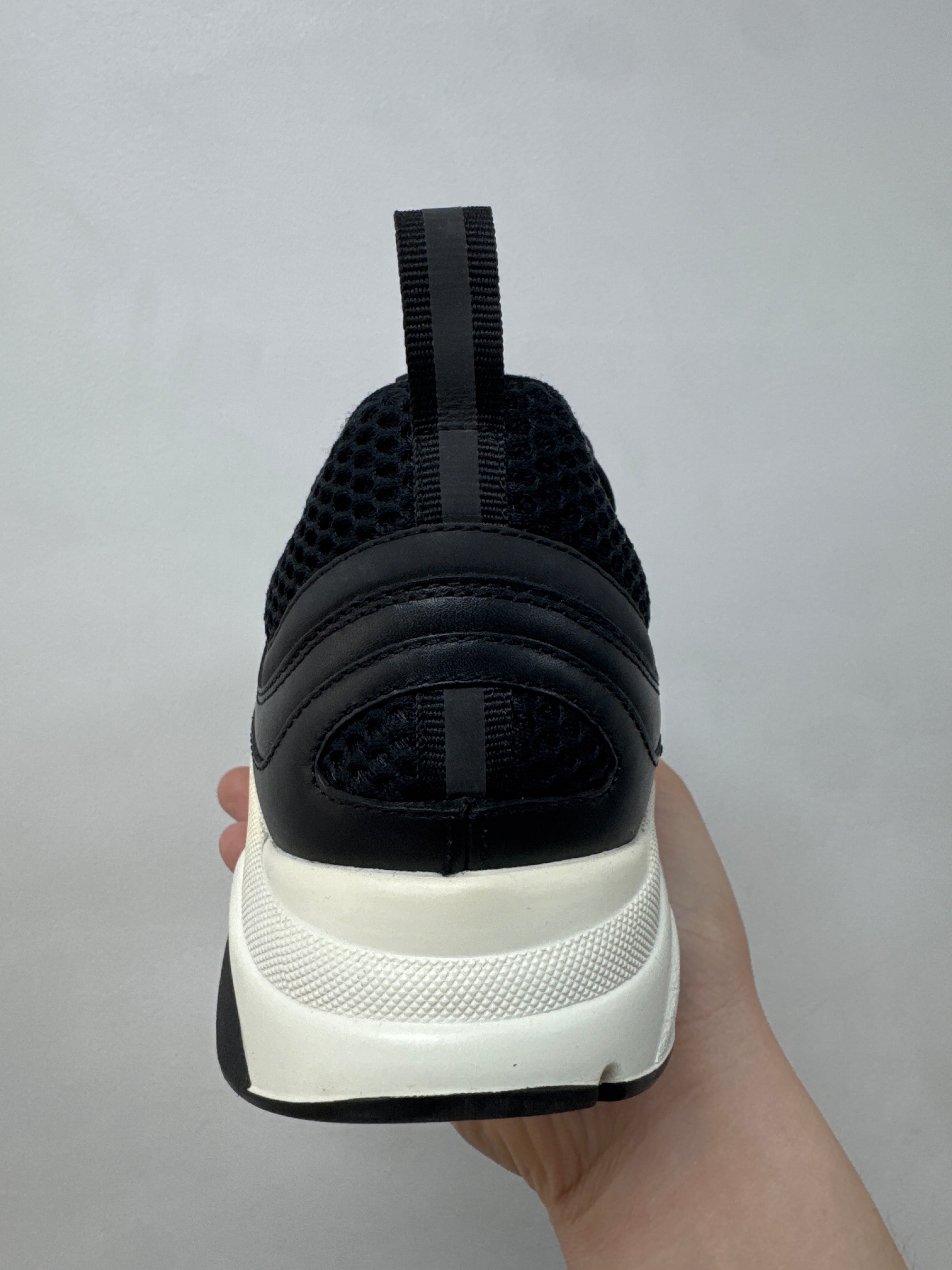 Dior B22 Black White Sneakers