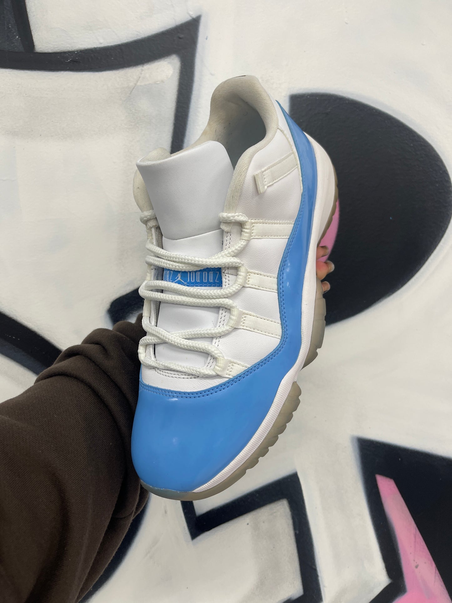 Jordan 11 Low UNC Lightly Worn 11.5 With Box