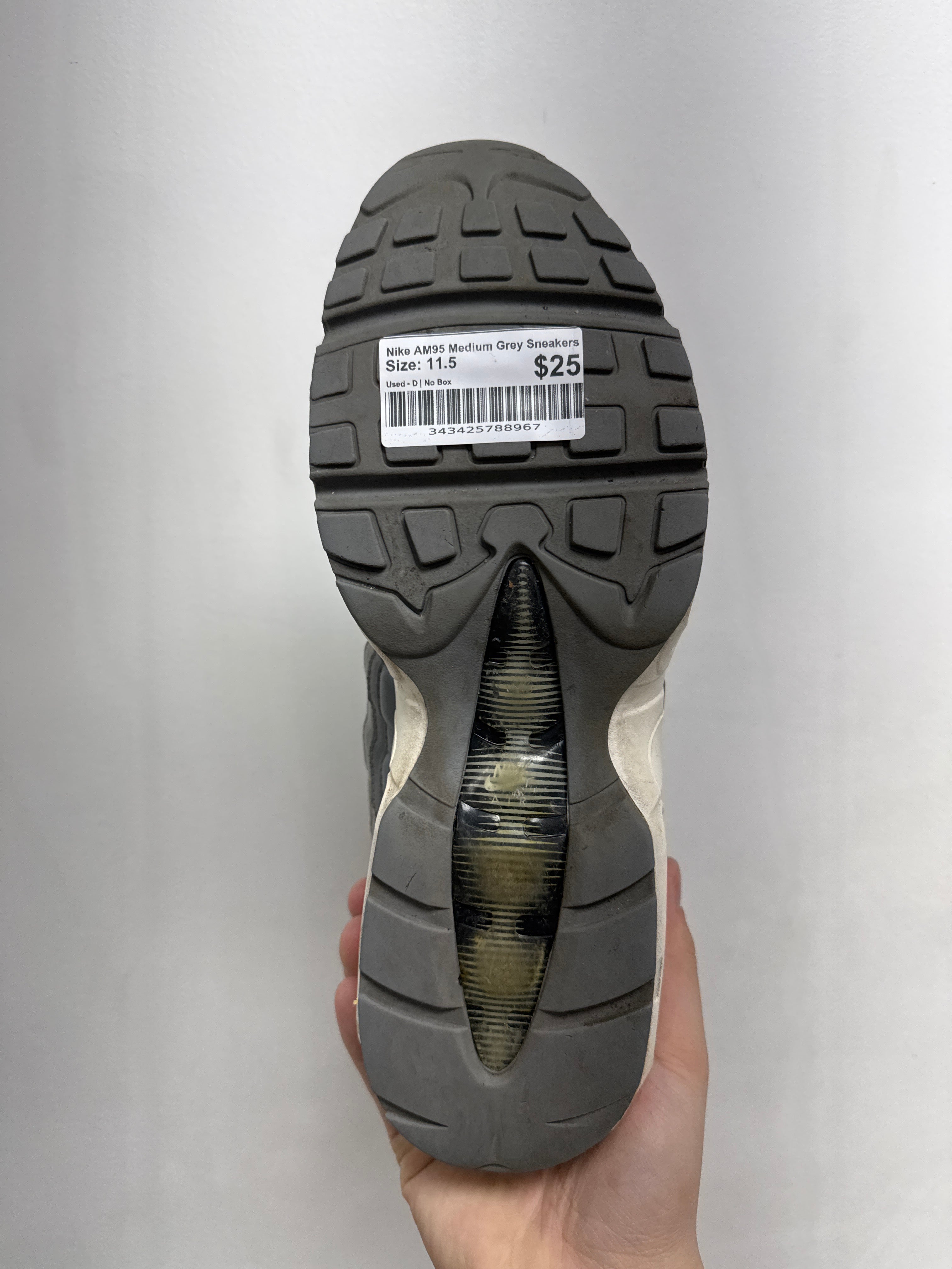 Nike AM95 Medium Grey Sneakers