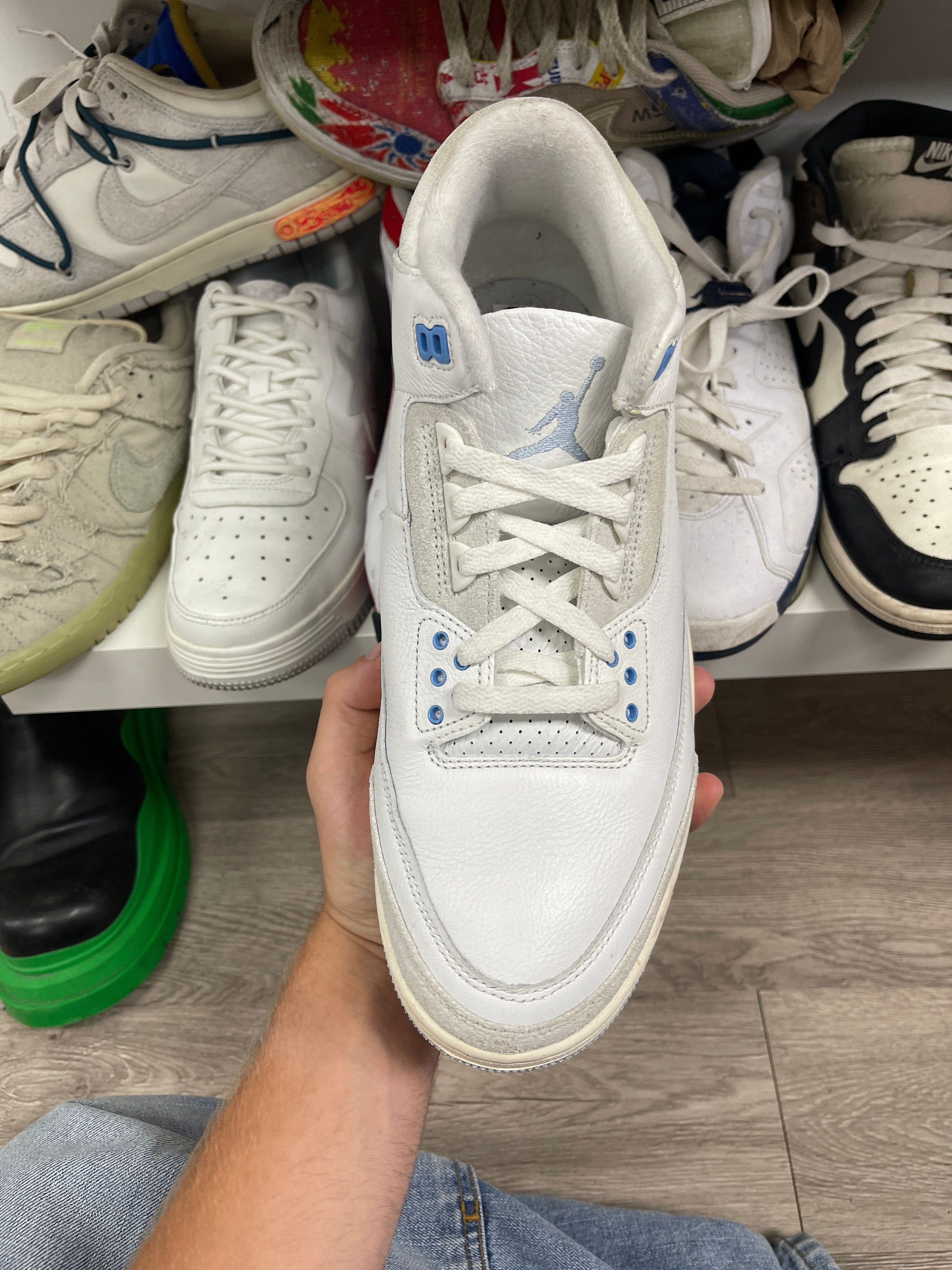 Jordan 3 Lucky Shorts Sneakers