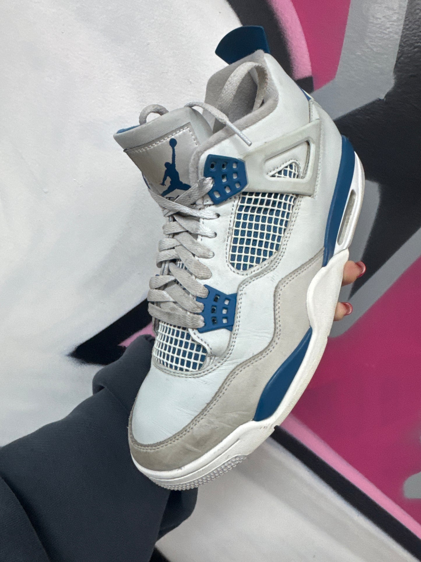 Nike Jordan 4 Military Blue Sneakers