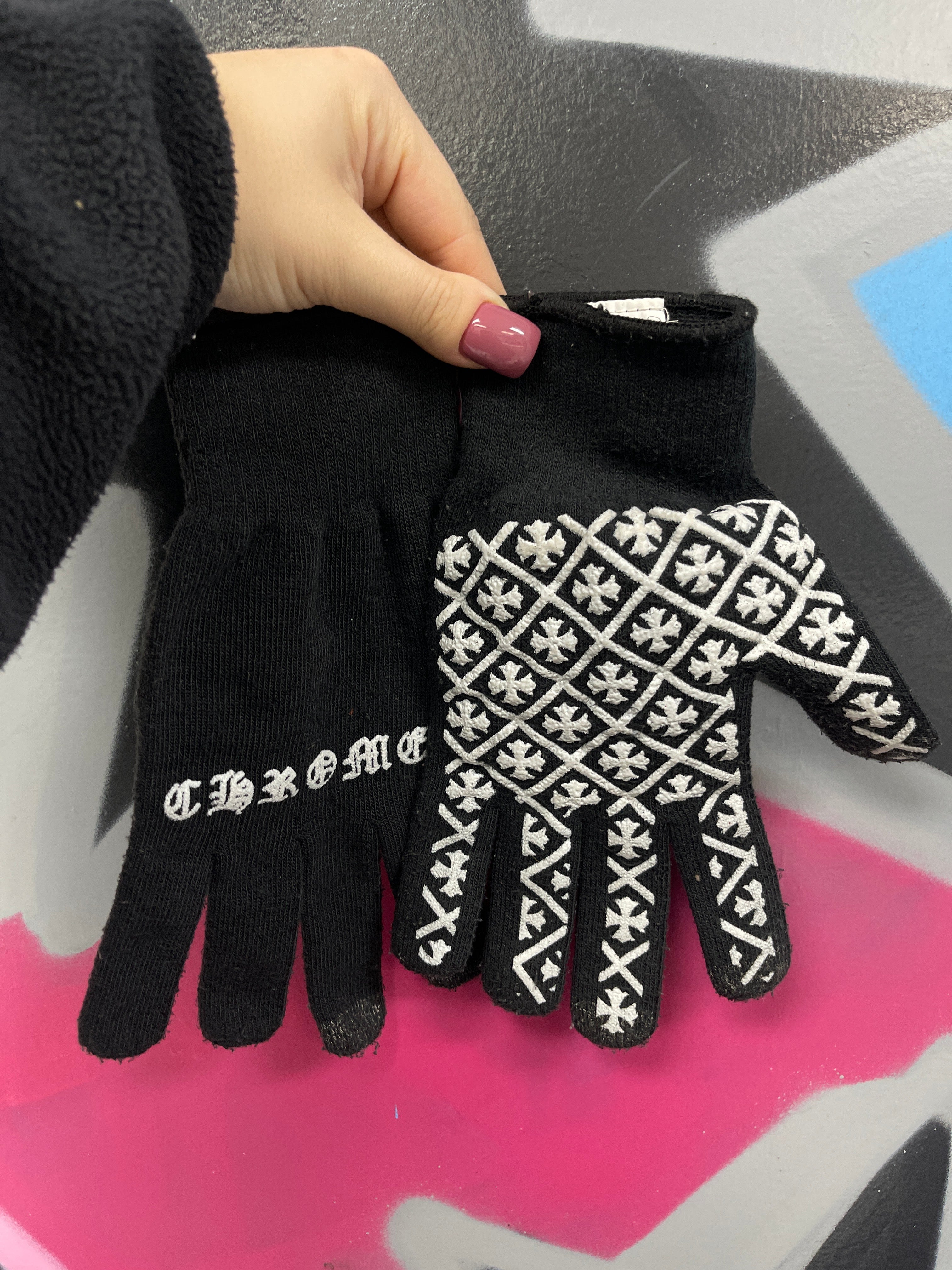 Chrome Hearts Black Checkered Gloves