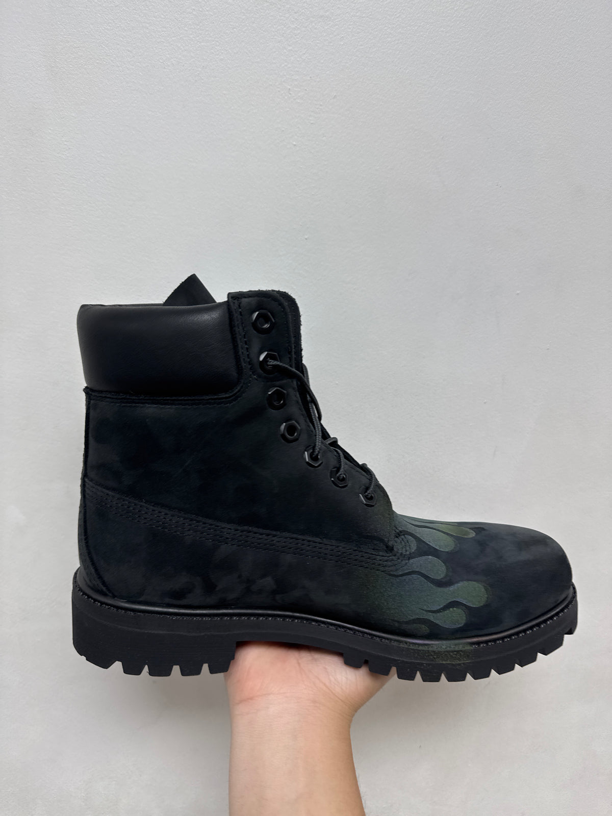 Loso Wav Black Green Flames Timberlands Boots