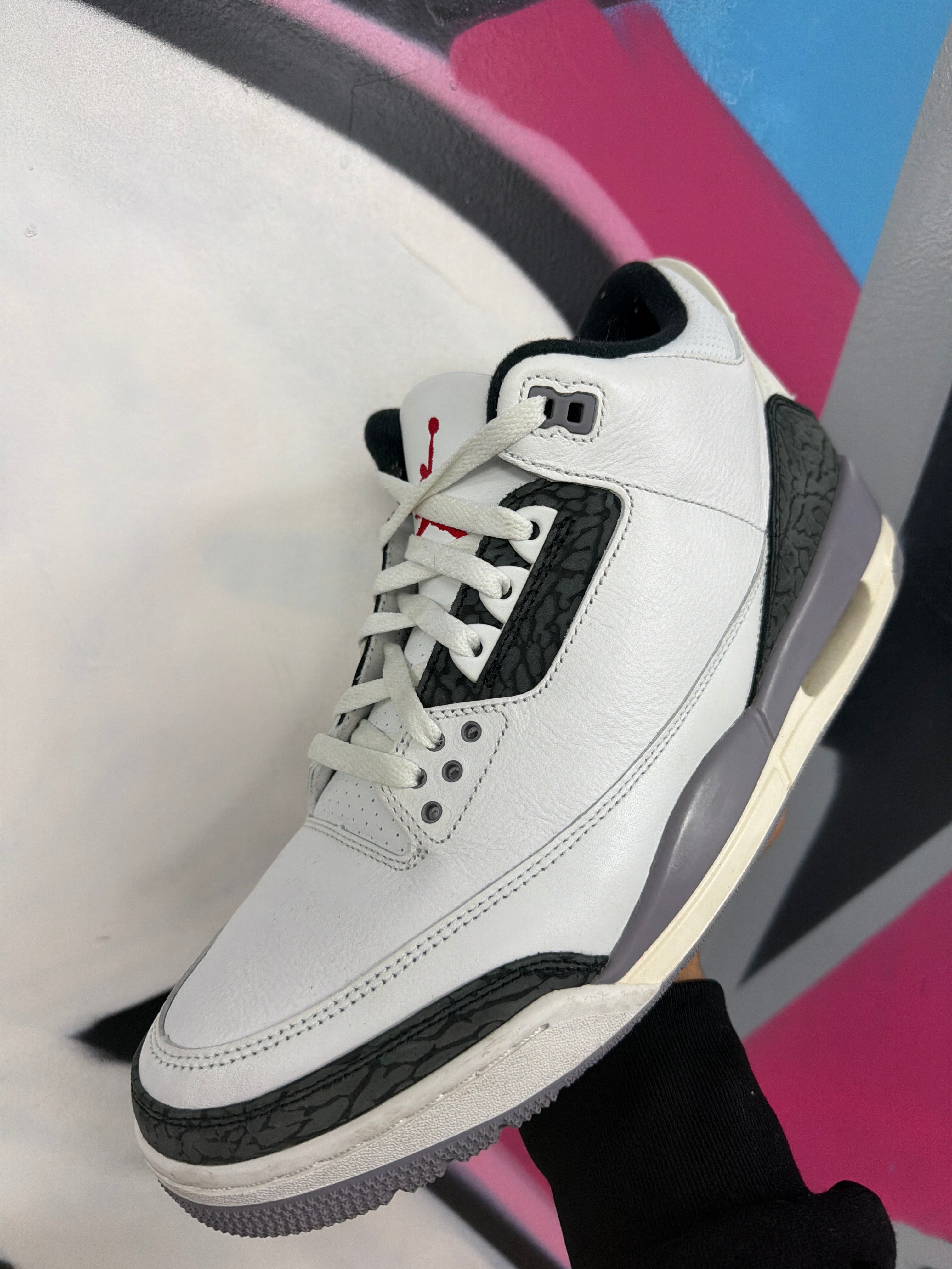 Jordan 3 Cement Grey Sneakers