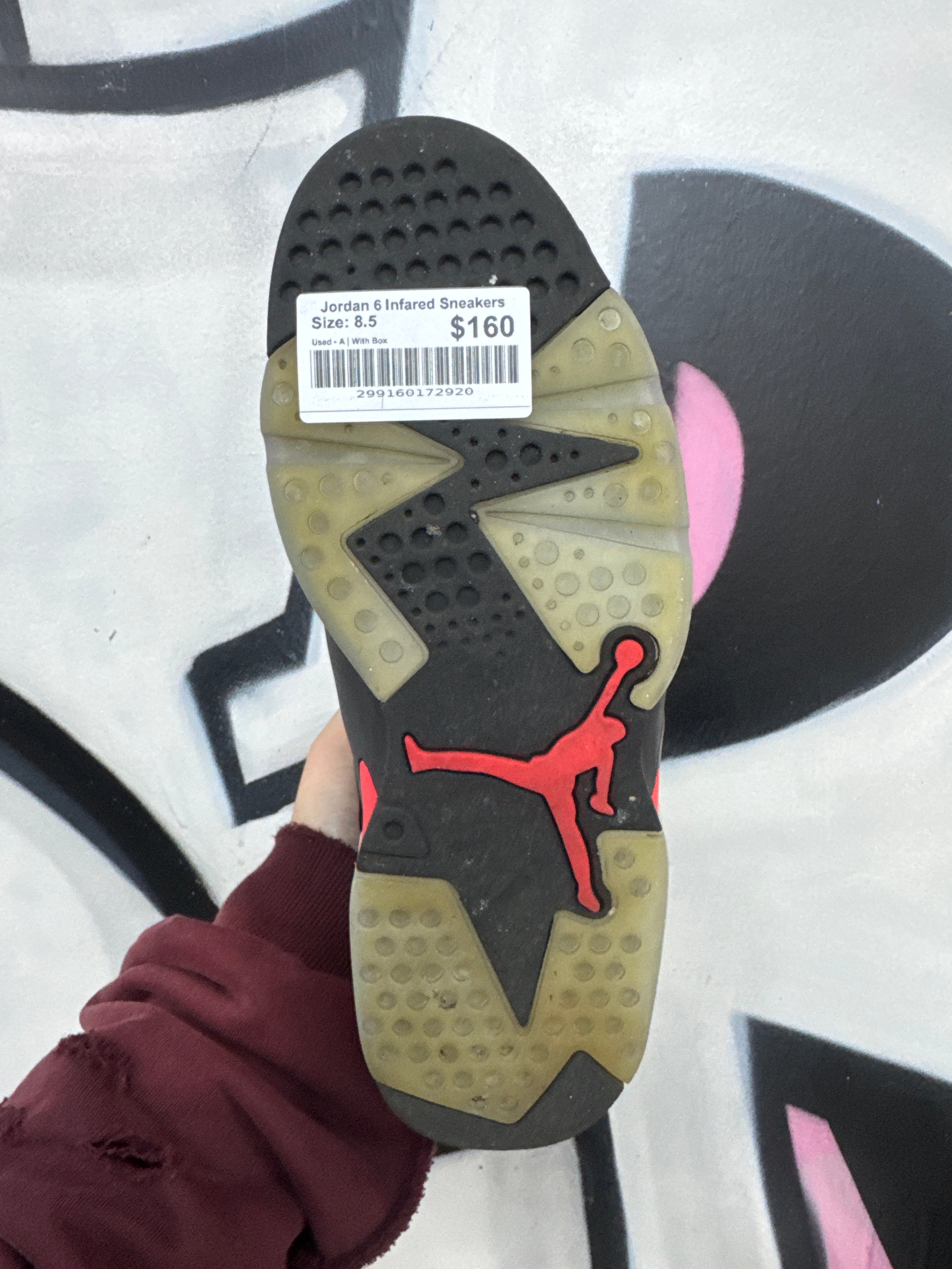 Jordan 6 Infared Sneakers