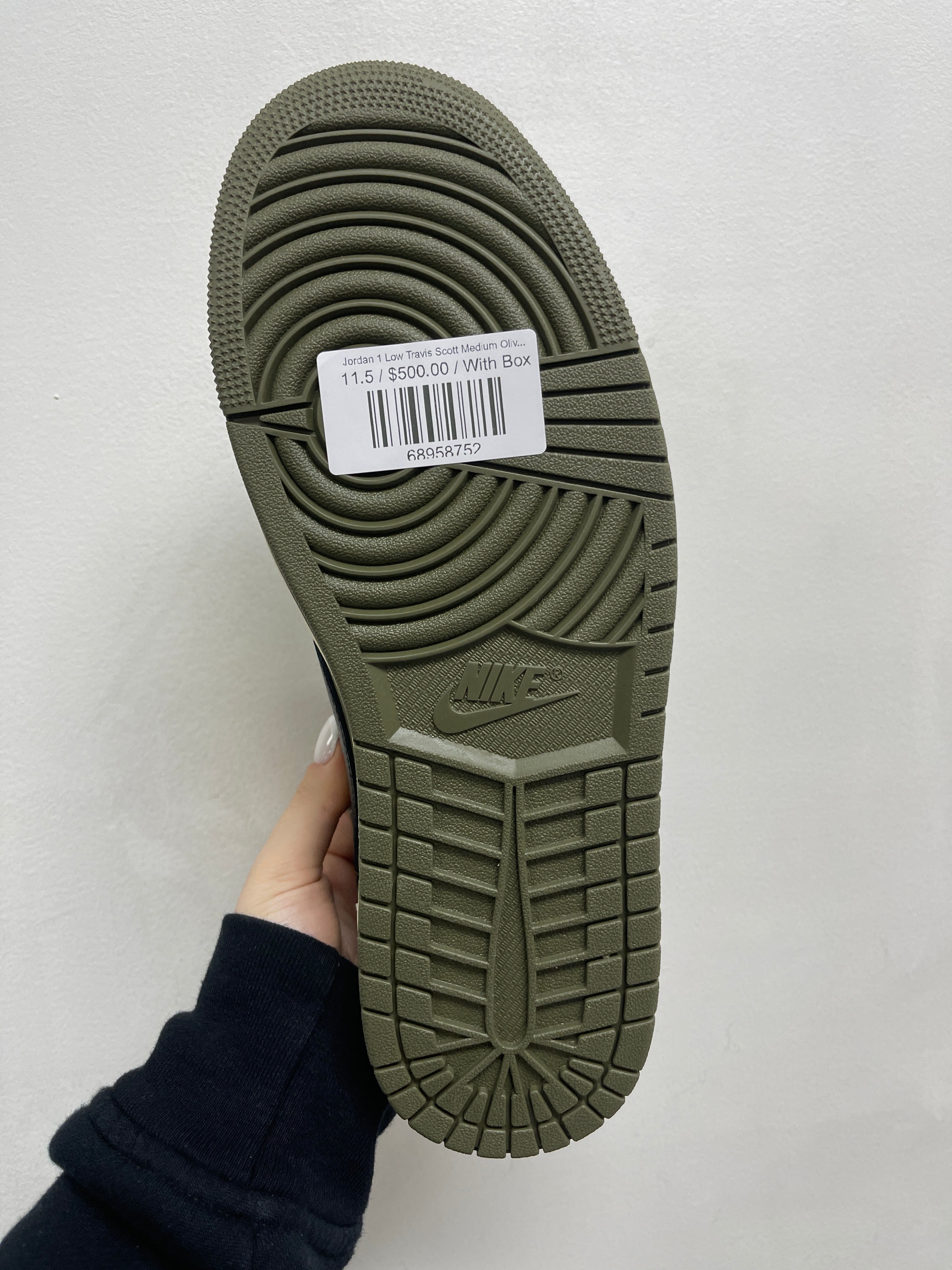 Jordan 1 Low Travis Scott Medium Olive Sneakers