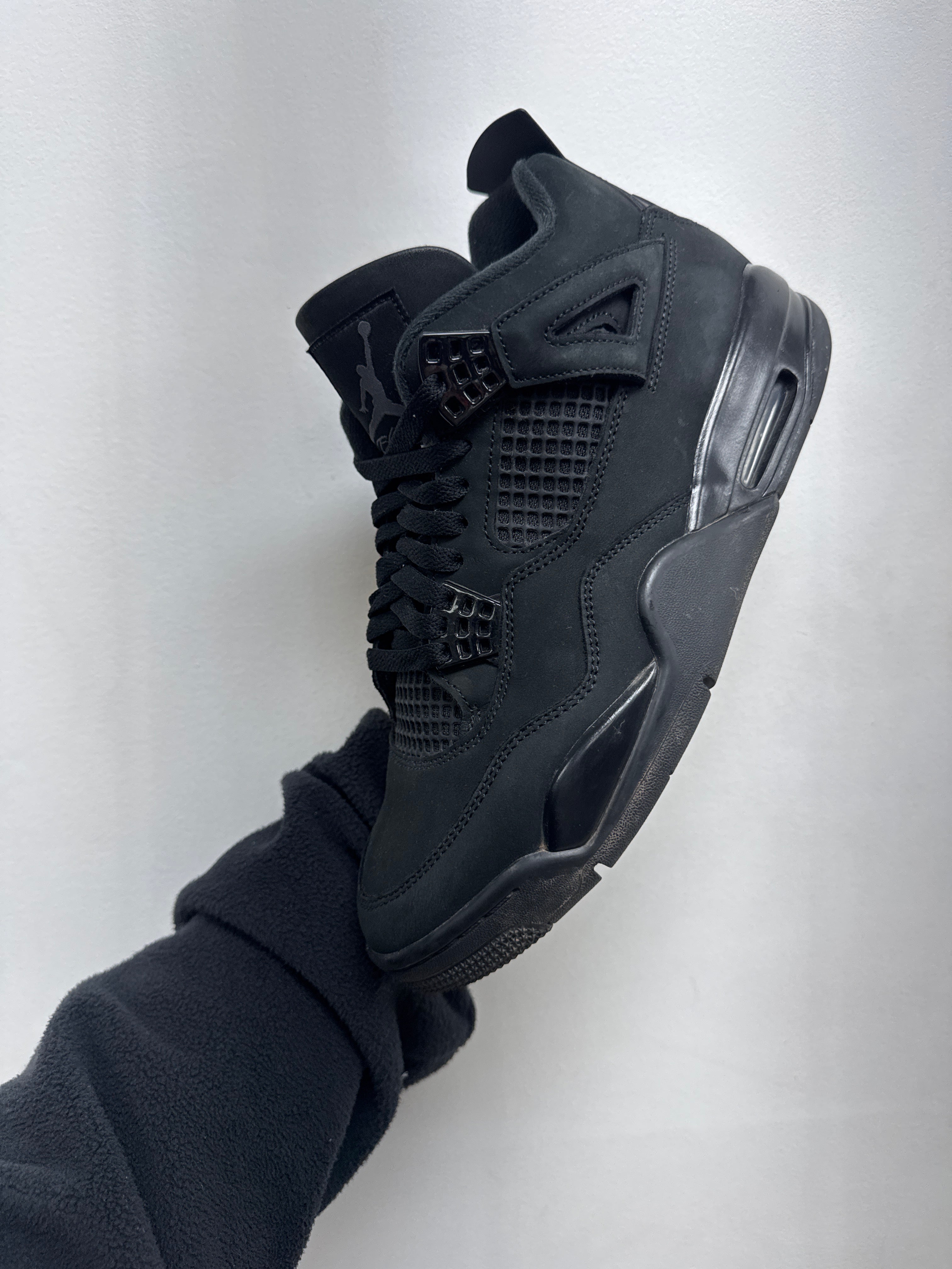 Jordan 4 Black Cat Sneakers