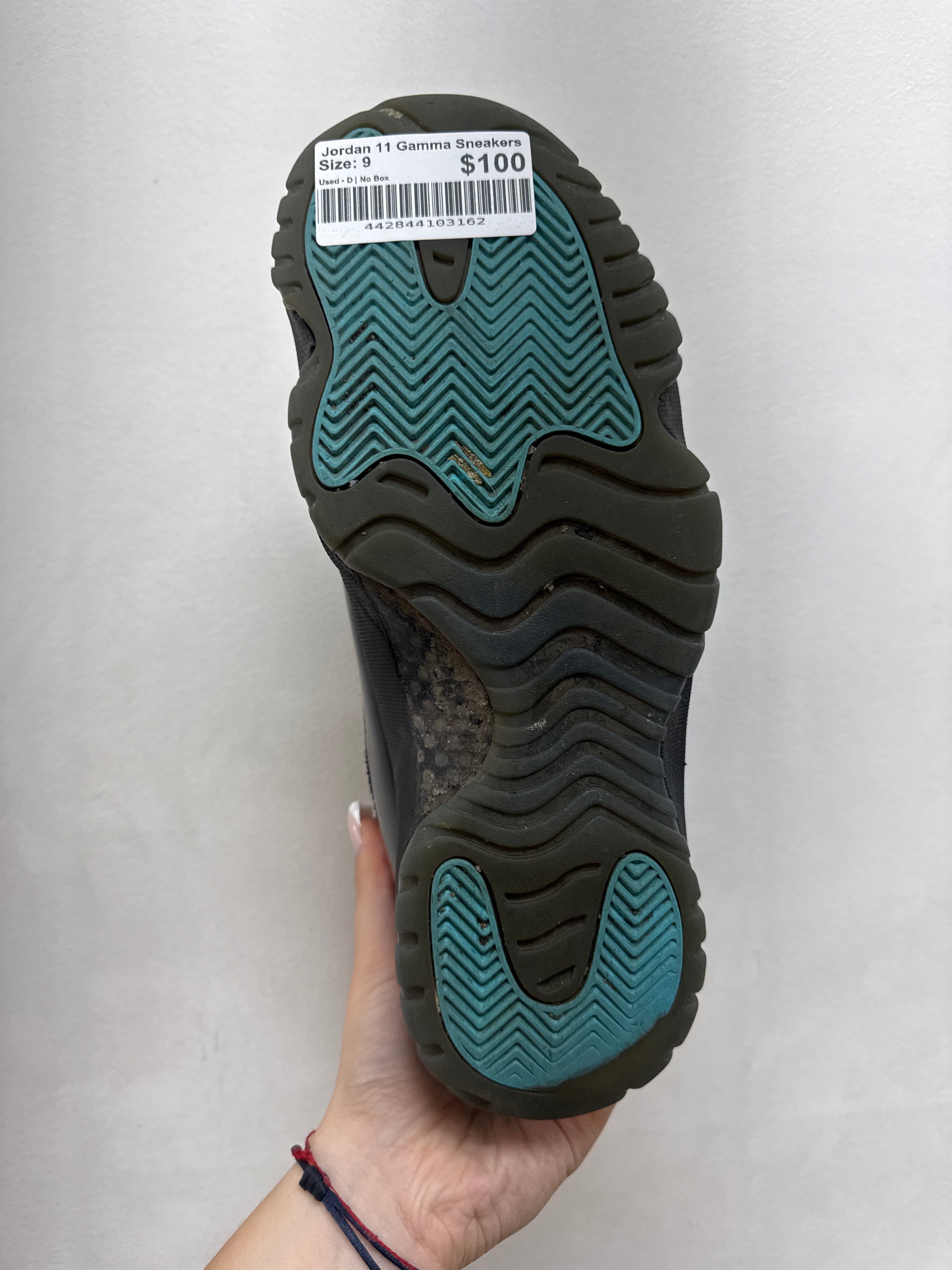 Jordan 11 Gamma Sneakers