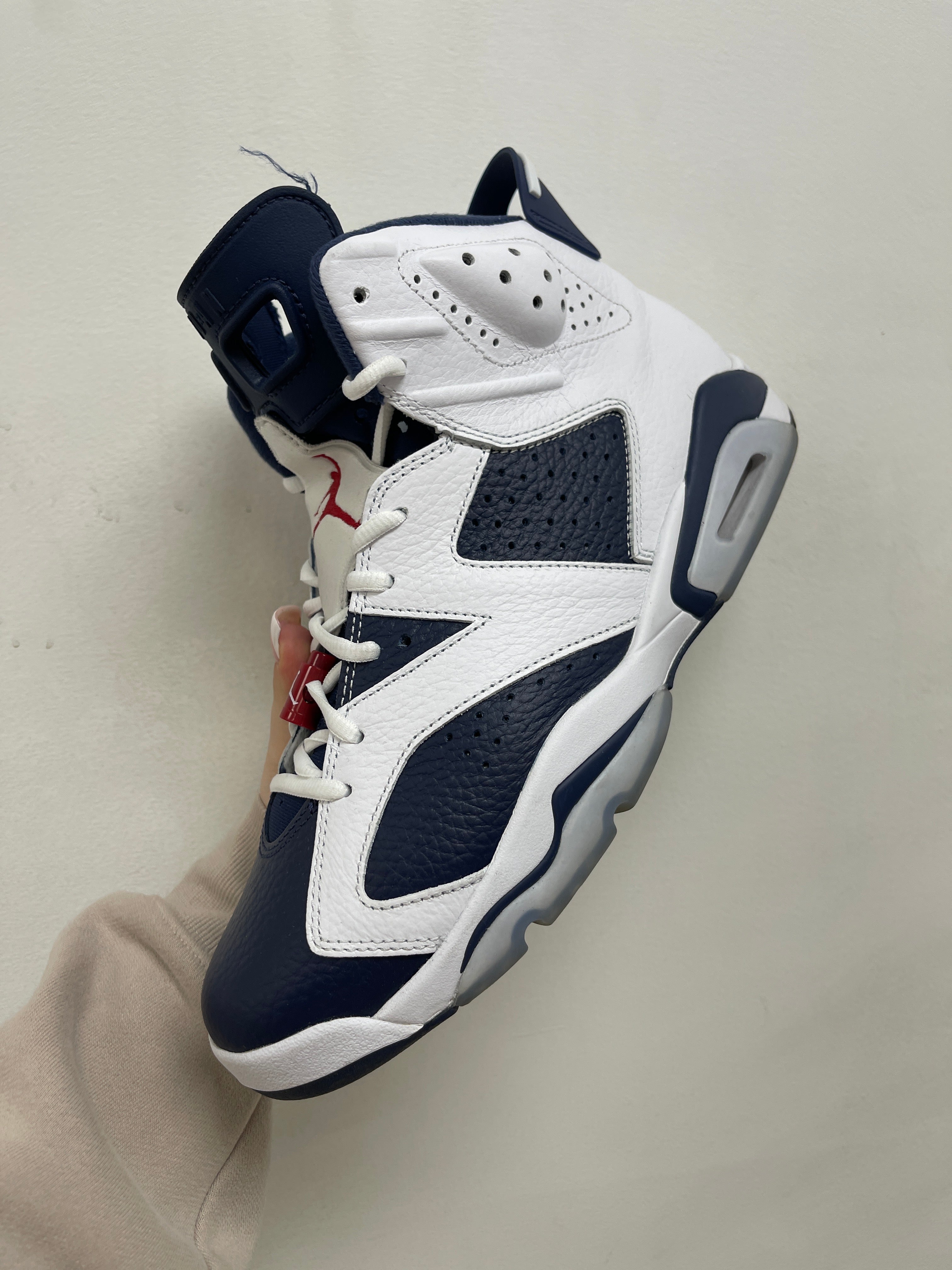 Jordan 6 Olympic Sneakers
