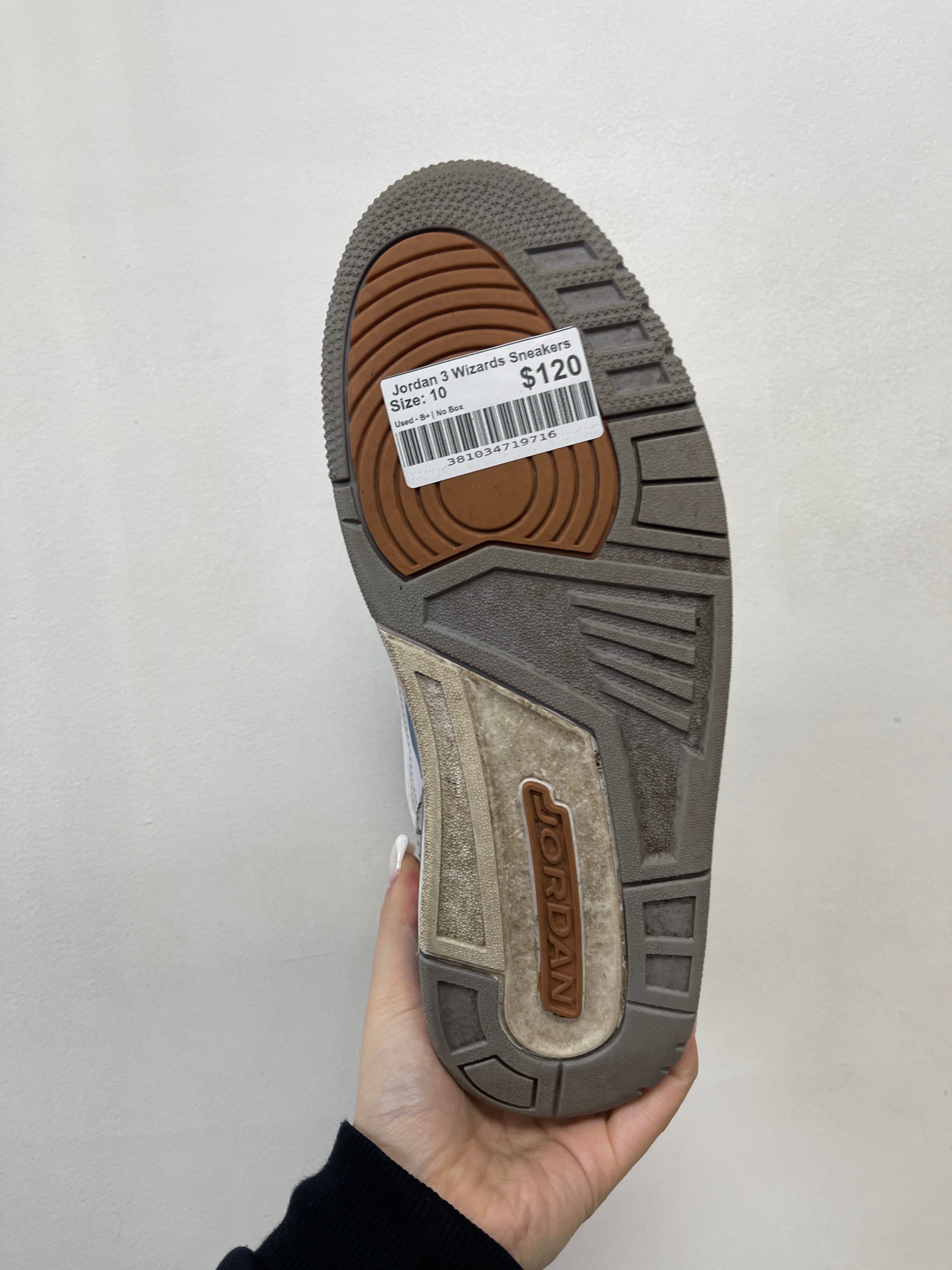 Jordan 3 Wizards Sneakers